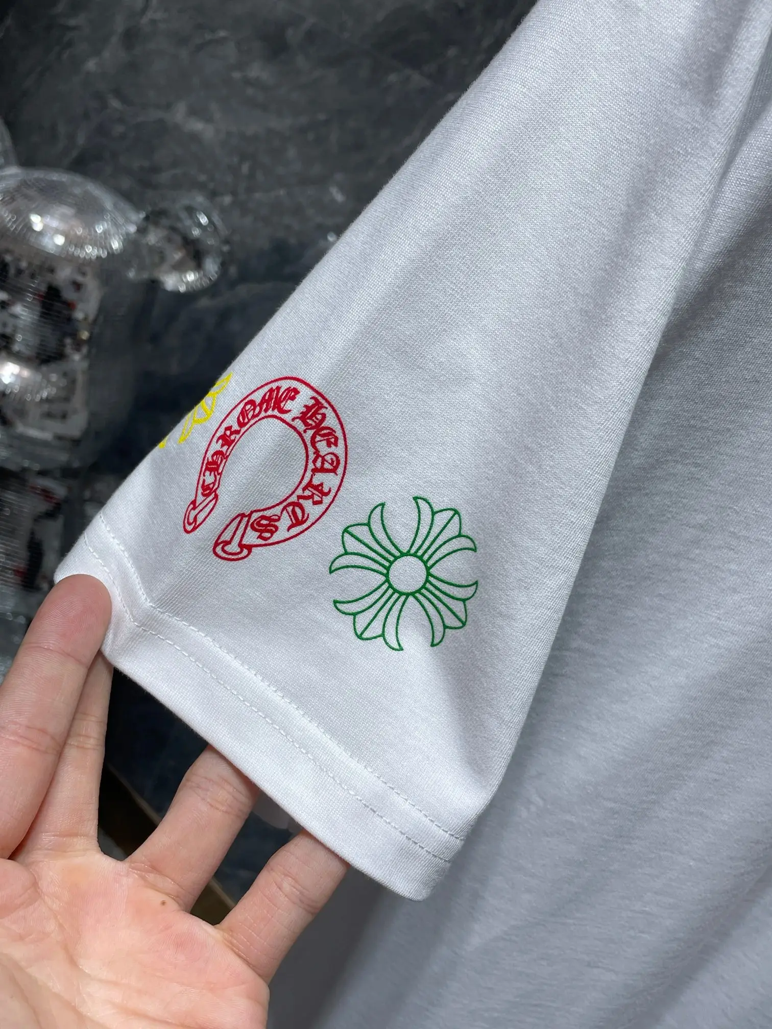 Cross Logo Print Pocket T-Shirt D5515873 — view 3