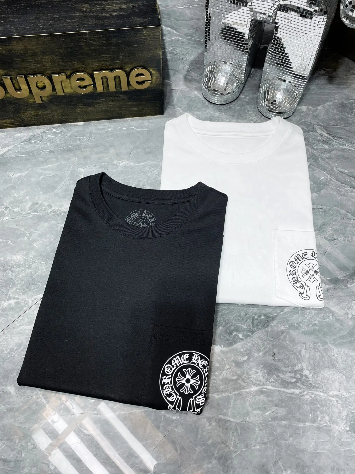 Horseshoe Logo Pocket T-Shirt D10512039 — view 8