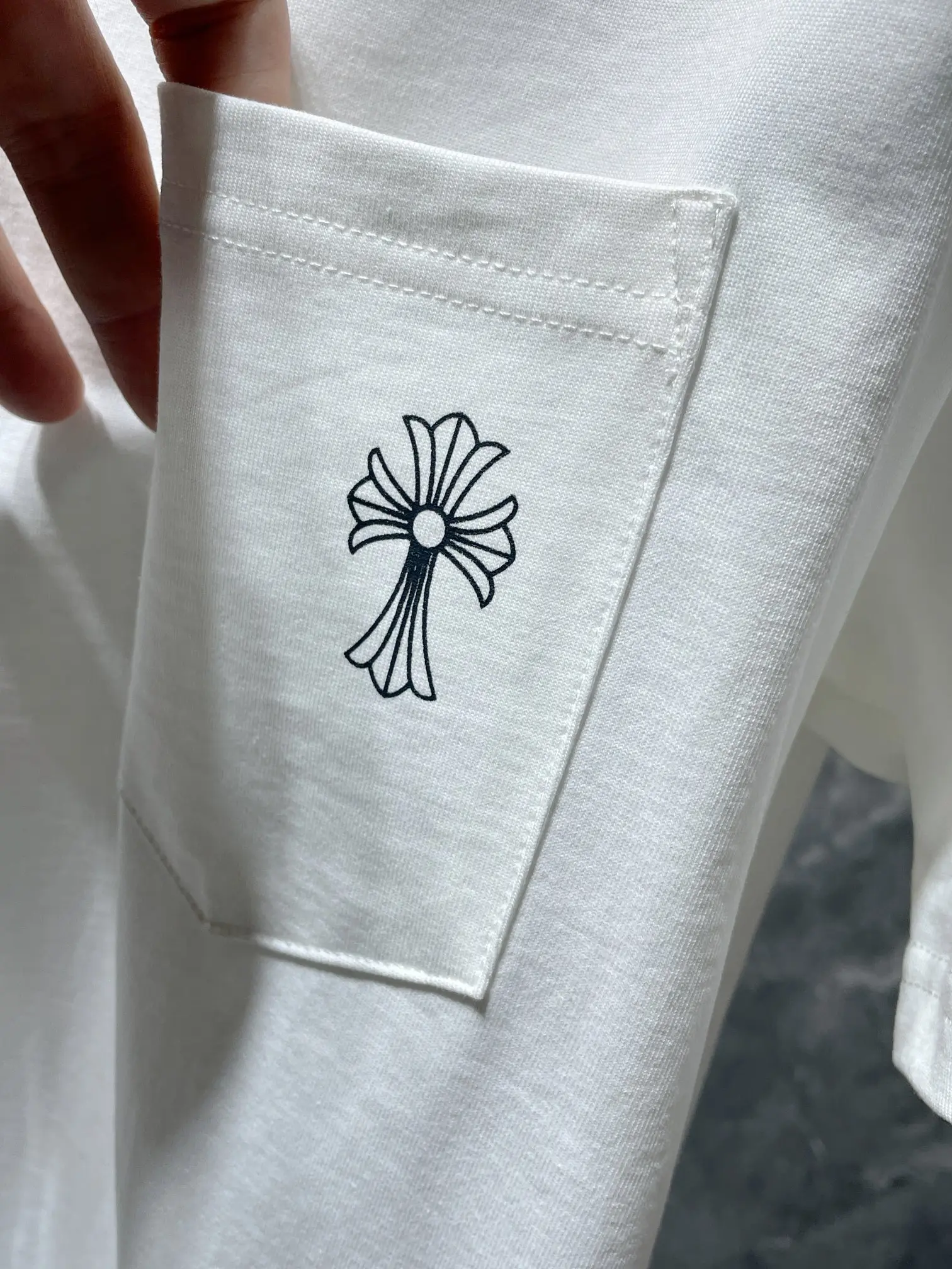 Logo-Embroidered Cotton-Jersey T-Shirt D10512036 — view 3