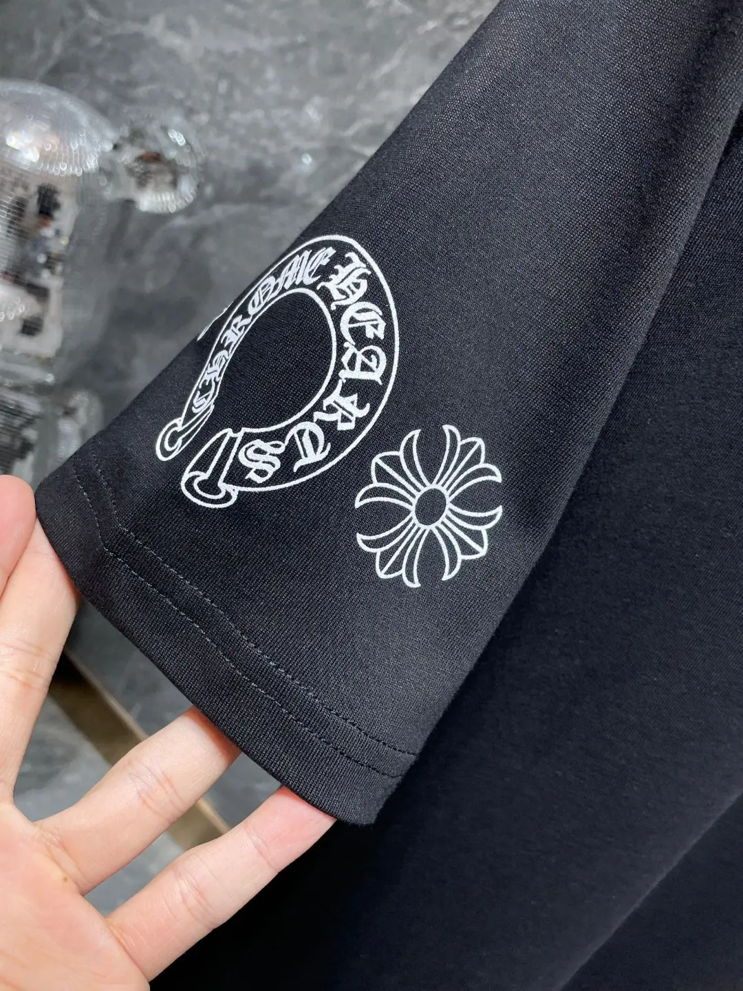 Logo-Print Cotton-Jersey Pocket T-Shirt D5515866 — view 3