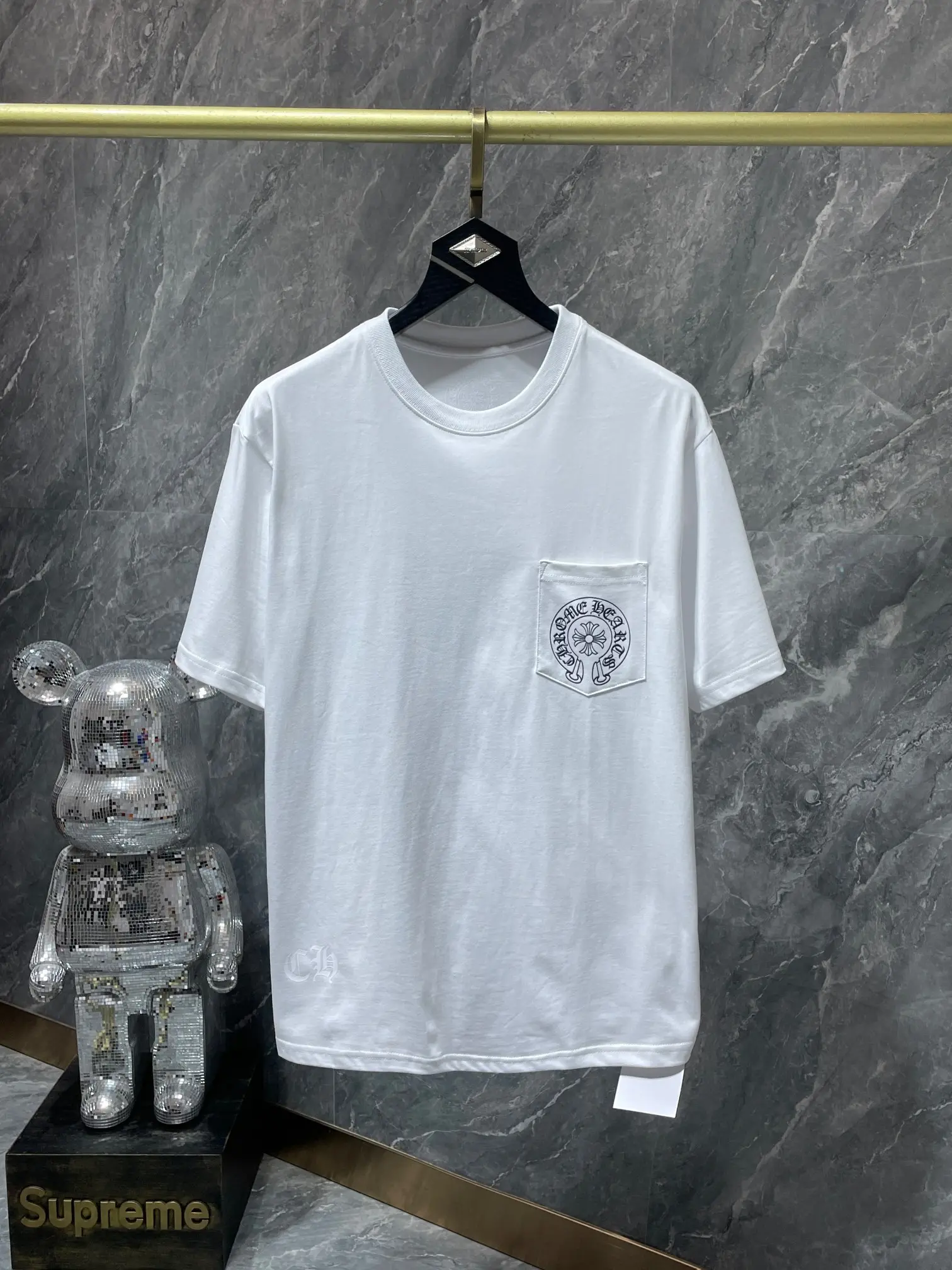 Horseshoe Logo Pocket T-Shirt D5015865 — view 4