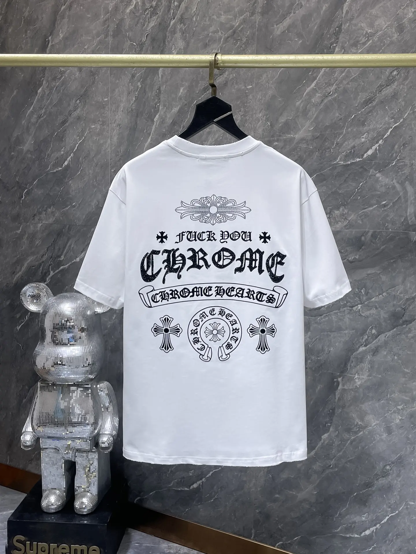 Rhinestone Horseshoe Logo T-Shirt D12012026 — view 2