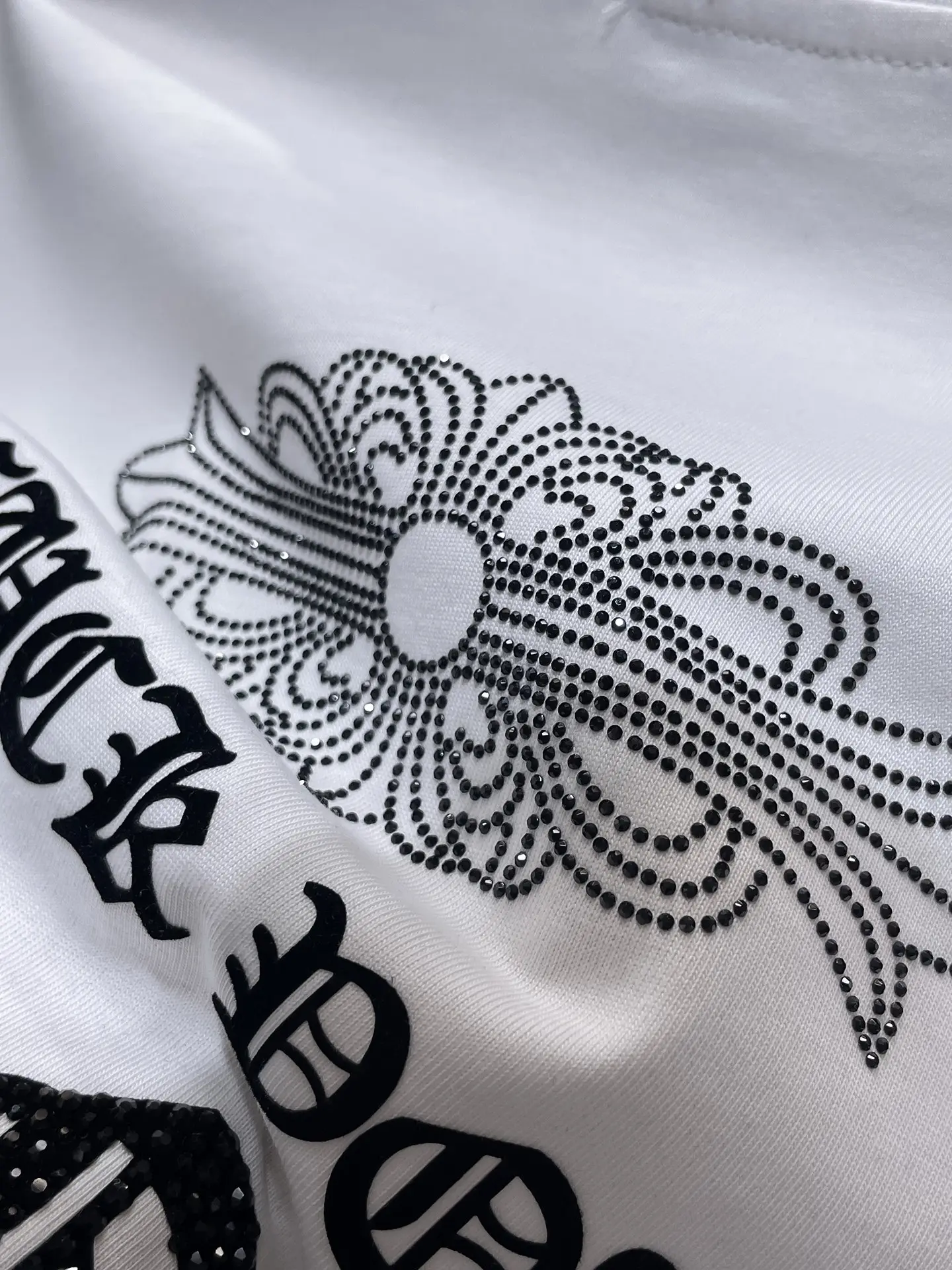 Rhinestone Horseshoe Logo T-Shirt D7015860 — view 4