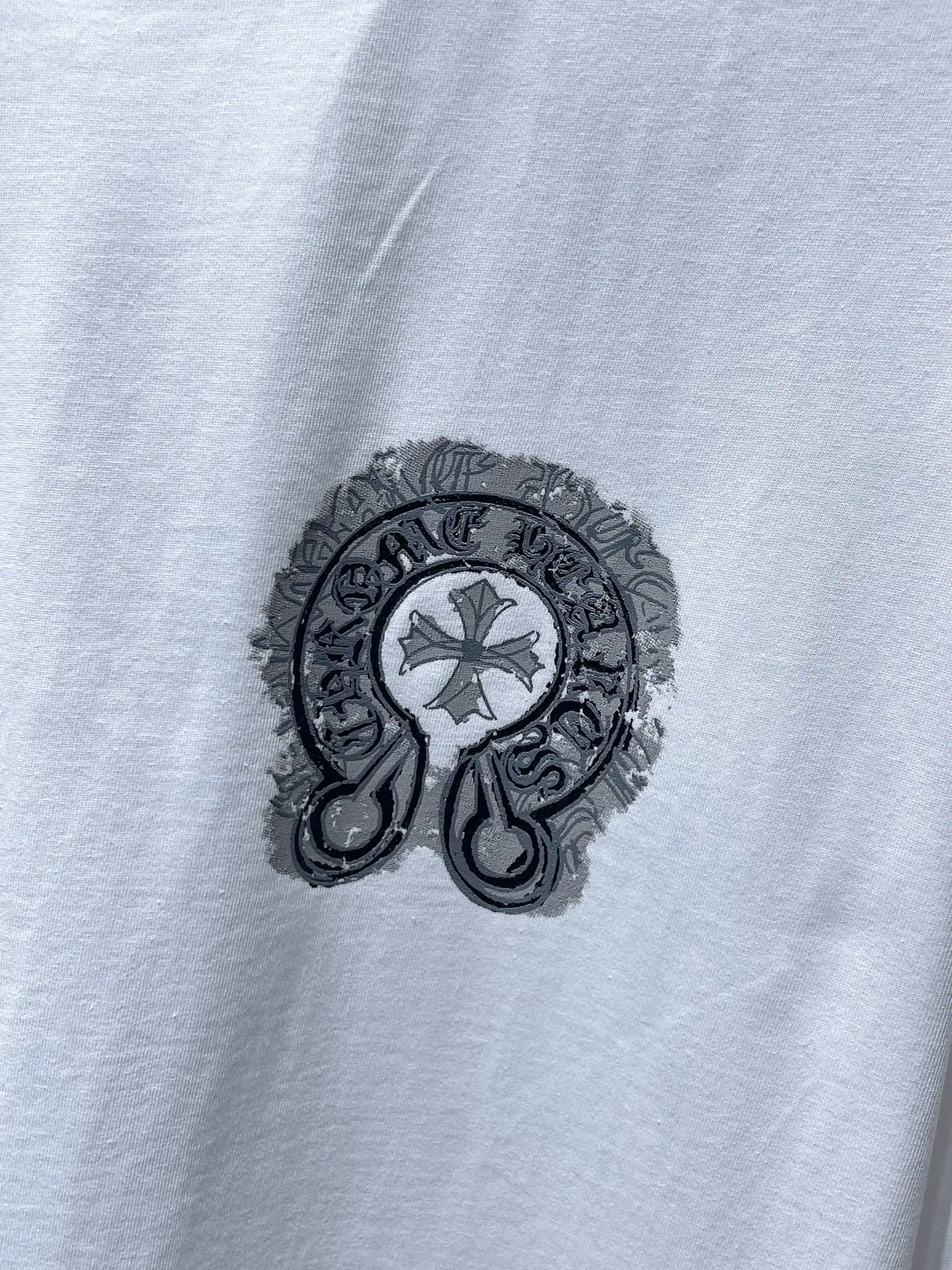 Logo-Flocked Distressed Cotton T-Shirt D11512021 — view 2