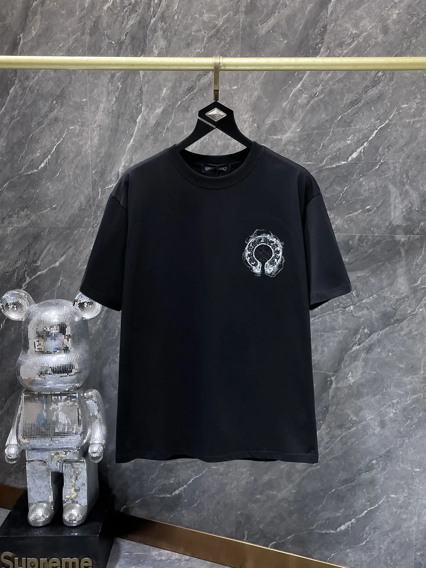 Horseshoe Cross Embroidery Cotton T-Shirt D11812004 — view 2