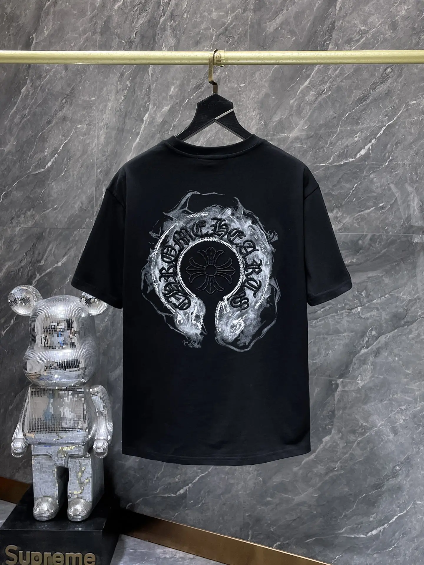 Horseshoe Cross Embroidery Cotton T-Shirt D11812004 — view 3