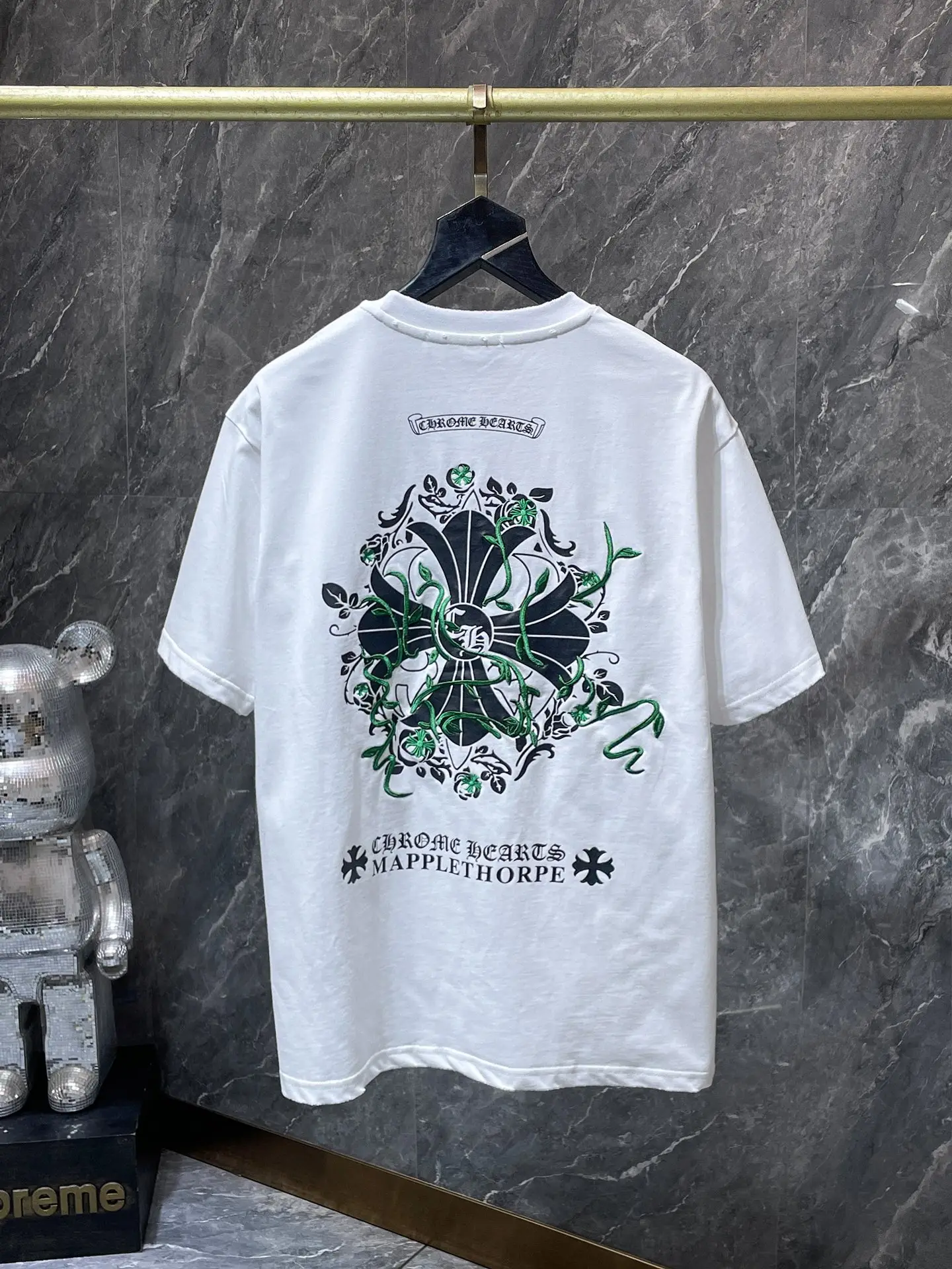 Embroidered Horseshoe Logo Cotton T-Shirt D12012009 — view 3