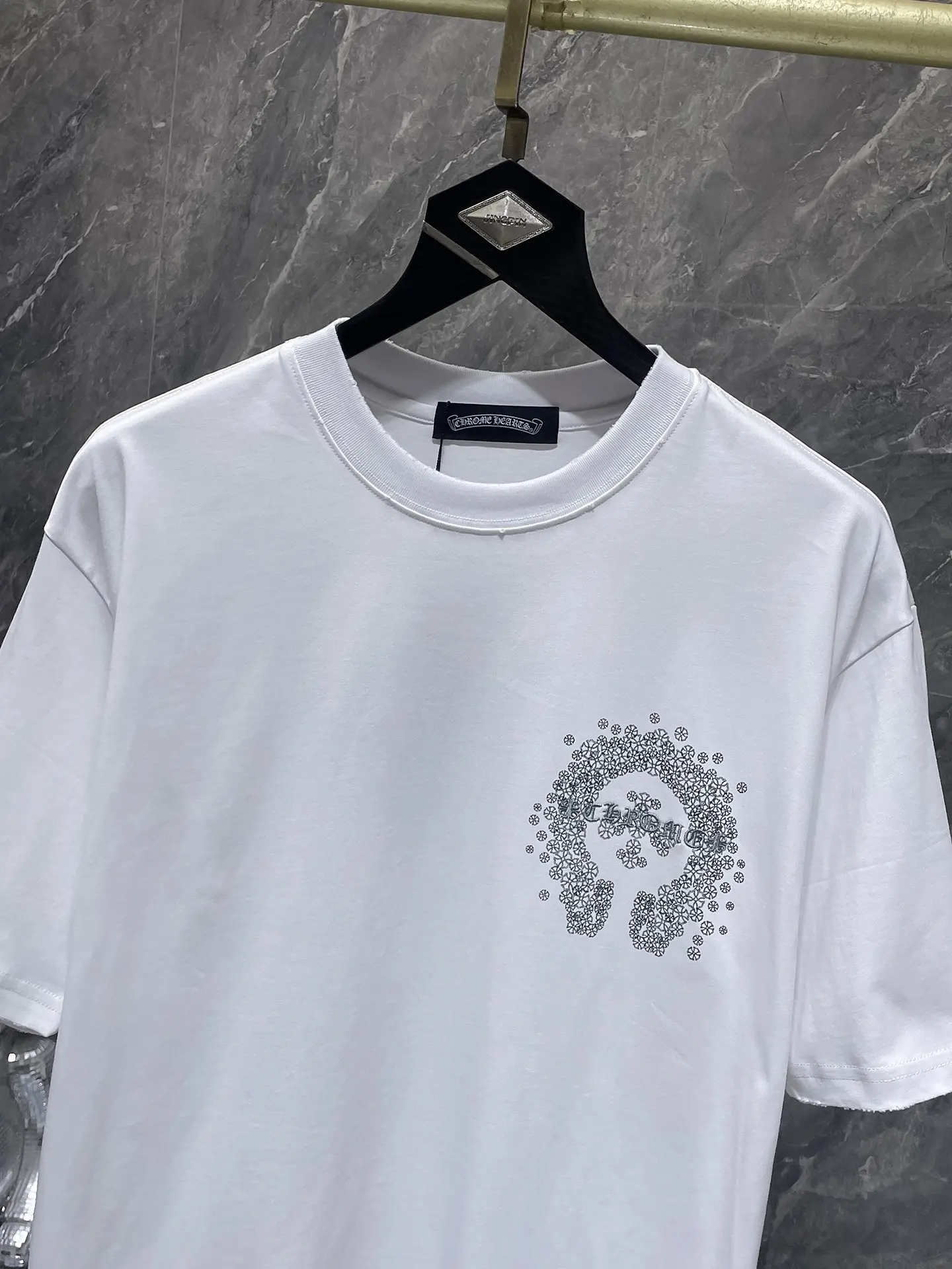 Horseshoe Logo Embroidered Cotton T-Shirt D7515845 — view 4