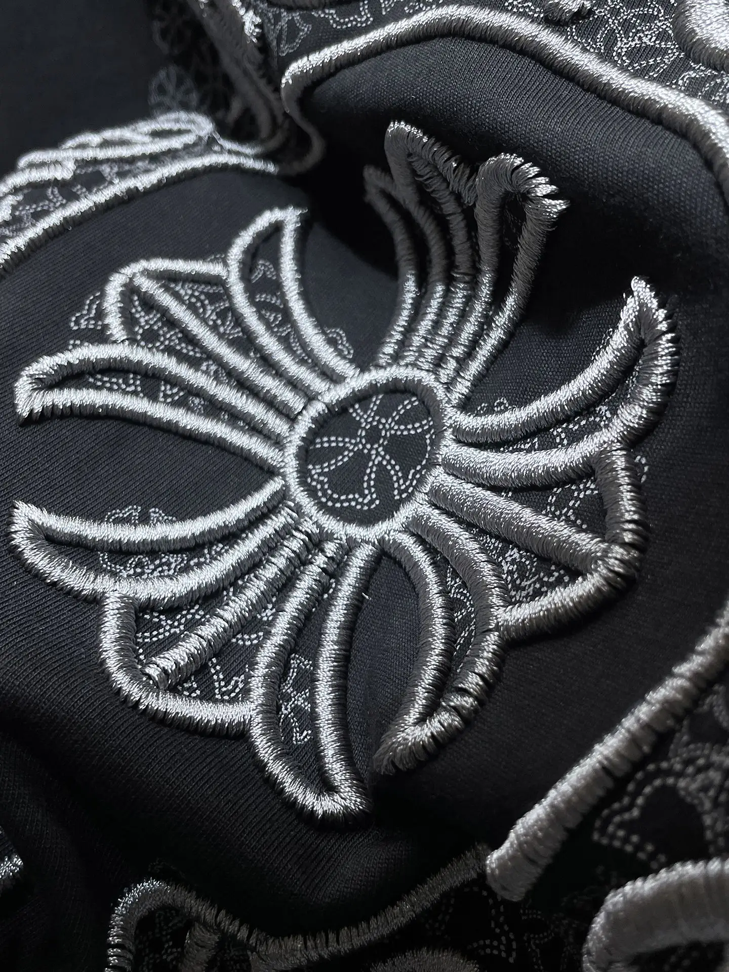 Embroidered Horseshoe Logo T-Shirt D7515846 — view 7