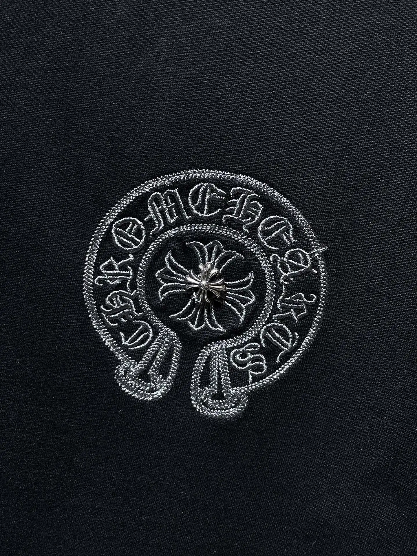 Embroidered Logo Cotton T-Shirt D6815819 — view 2