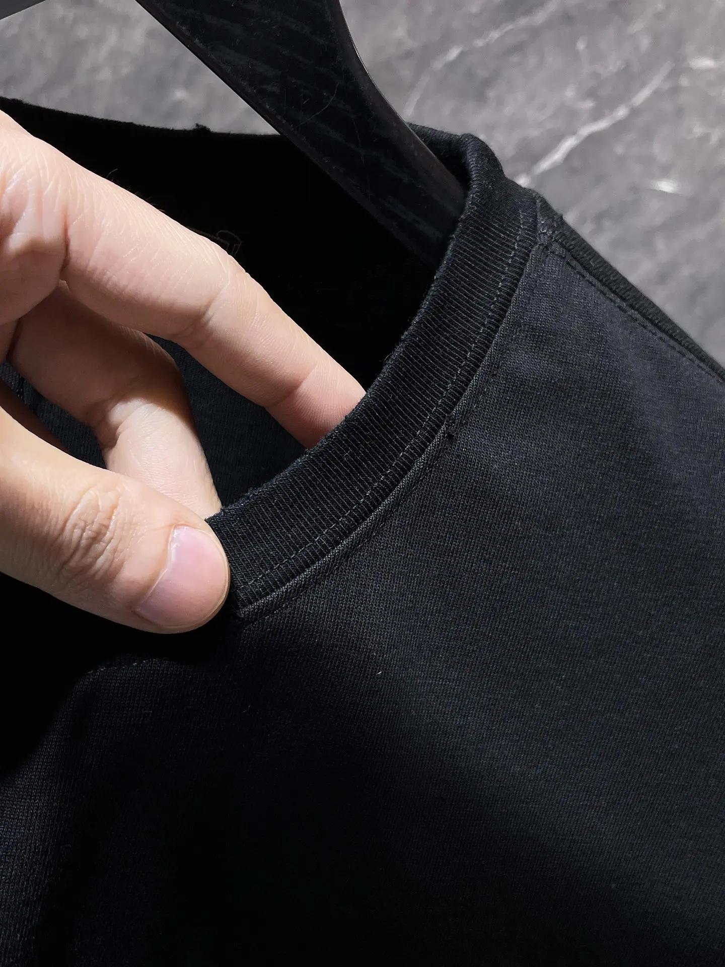 Embroidered Horseshoe Logo Cotton T-Shirt D6815817 — view 7