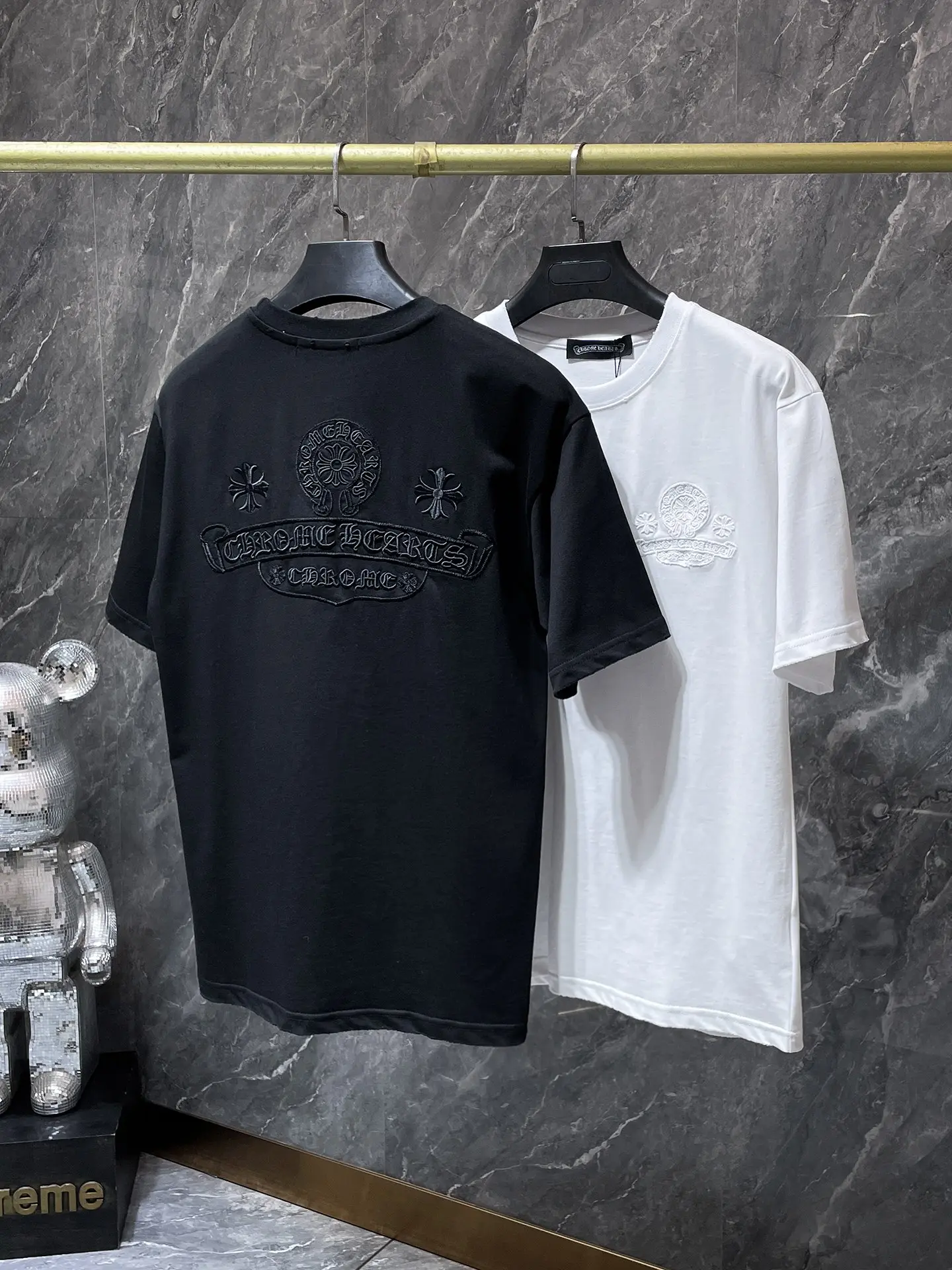 Embroidered Horseshoe Logo Cotton T-Shirt D6815817 — view 9
