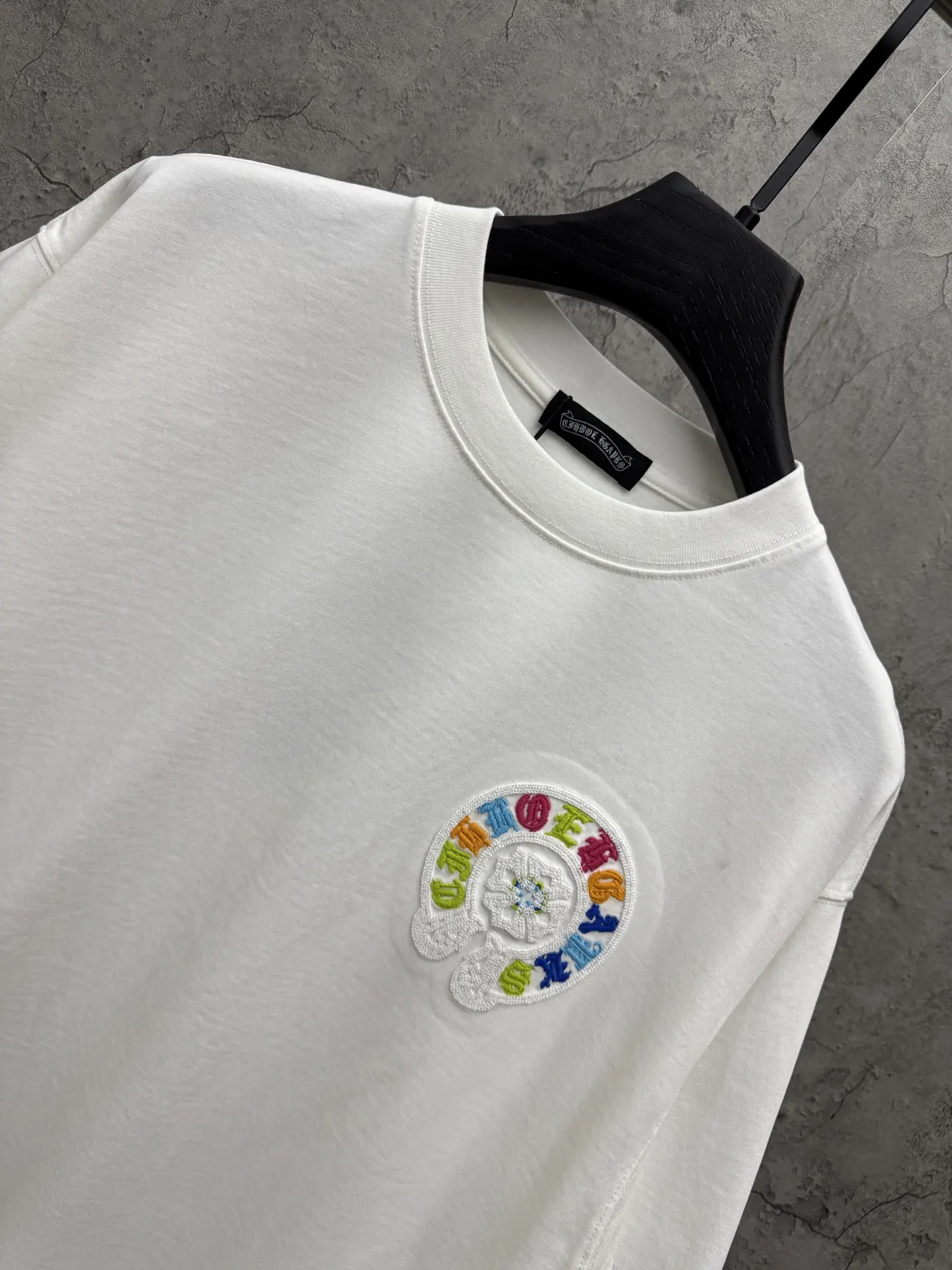 Embroidered Horseshoe Logo Cotton T-Shirt D7815826 — view 3