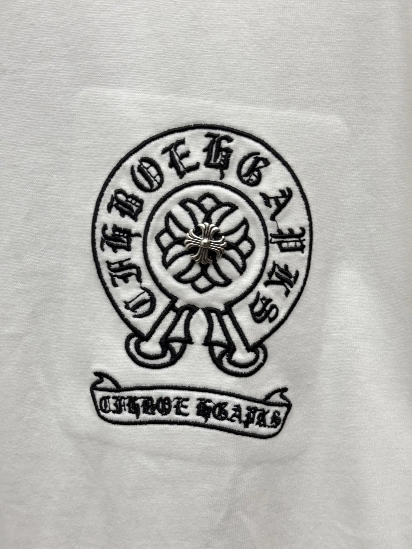 Embroidered Logo Cotton T-Shirt D6815823 — view 4