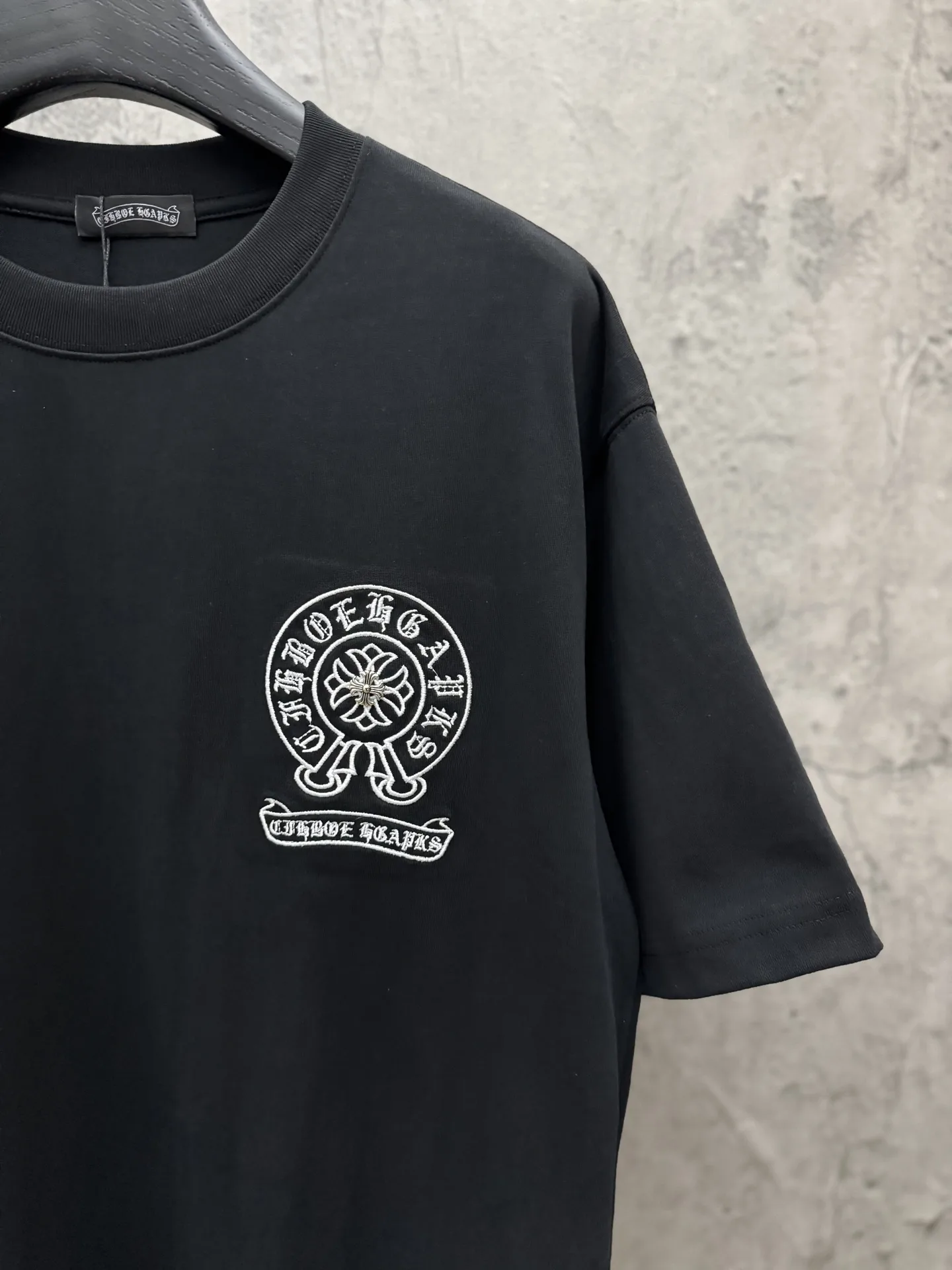 Embroidered Logo Cotton T-Shirt D6815824 — view 5