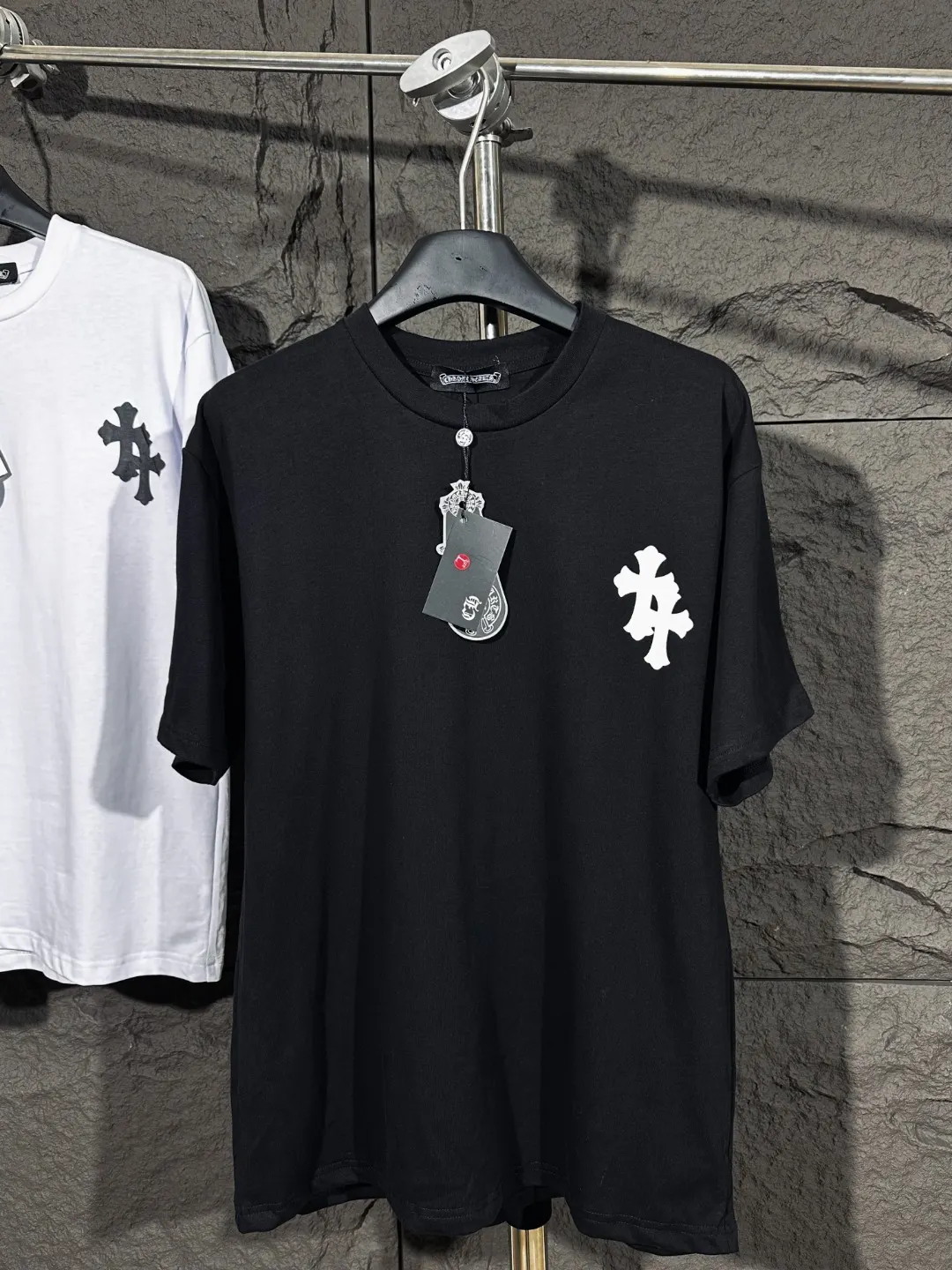 Horseshoe Logo Graphic T-Shirt D4515815 — view 8
