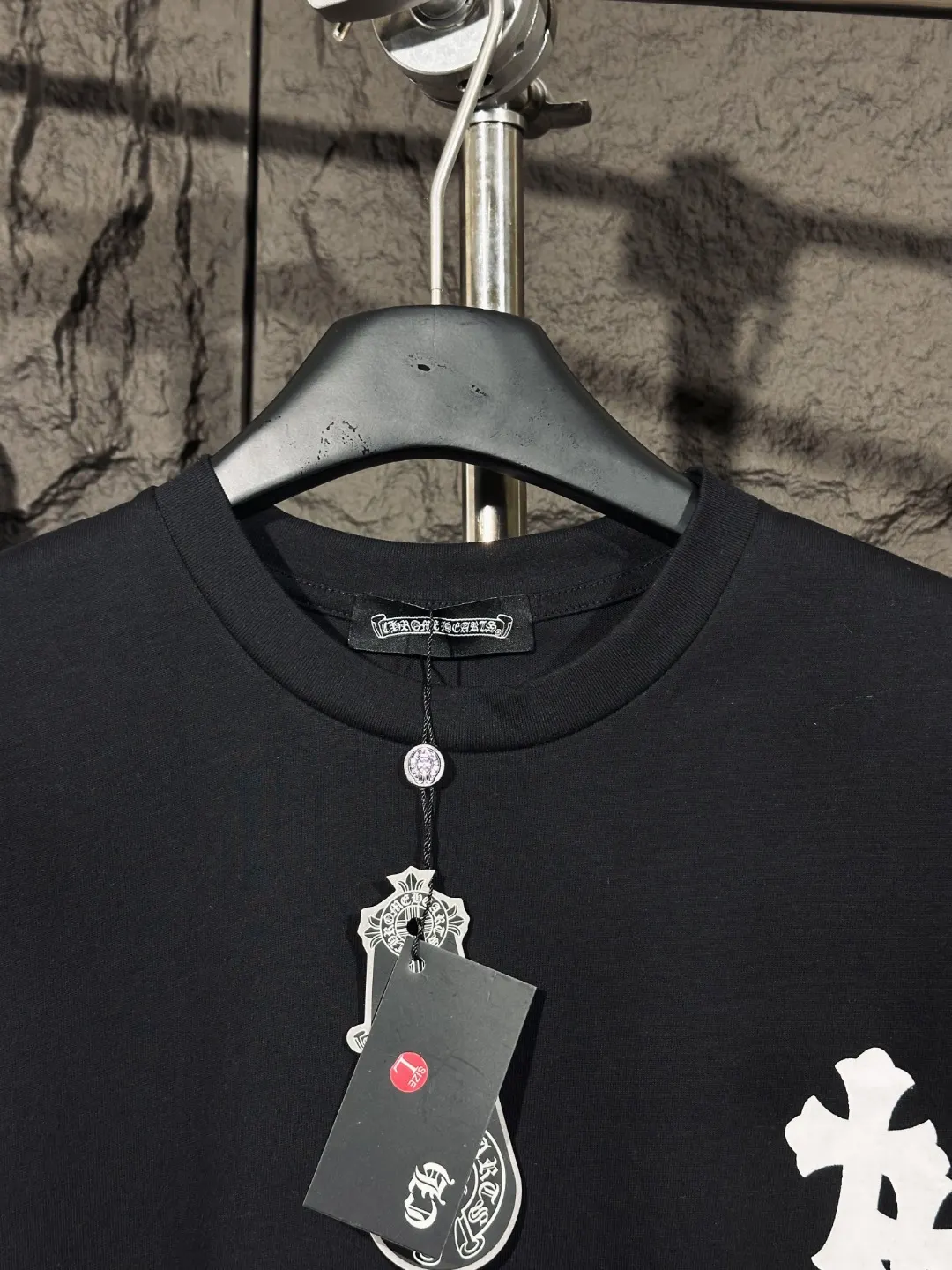 Horseshoe Logo Graphic T-Shirt D4515815 — view 10