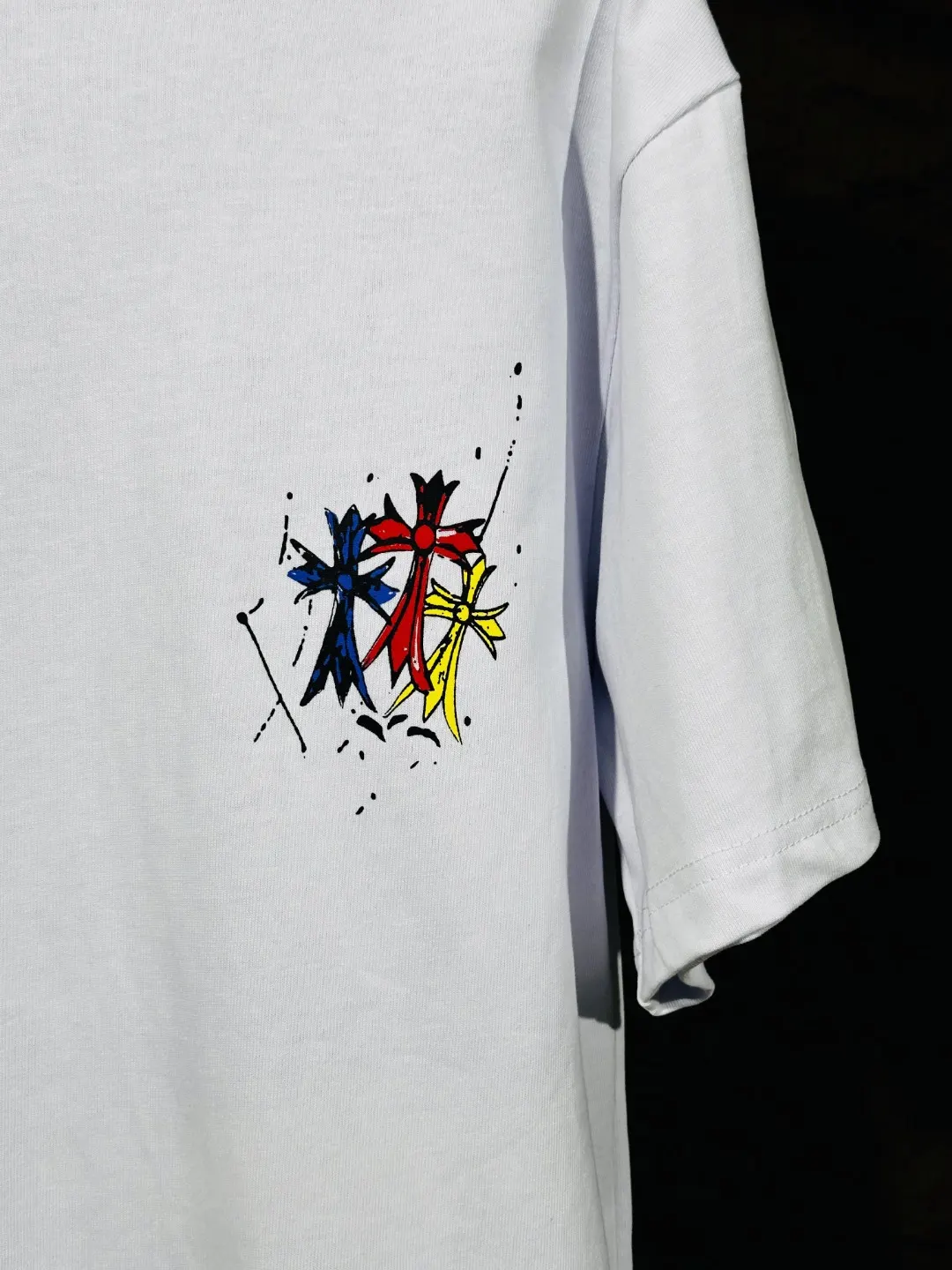 Triple Cross Graphic Print T-Shirt D4515810 — view 3