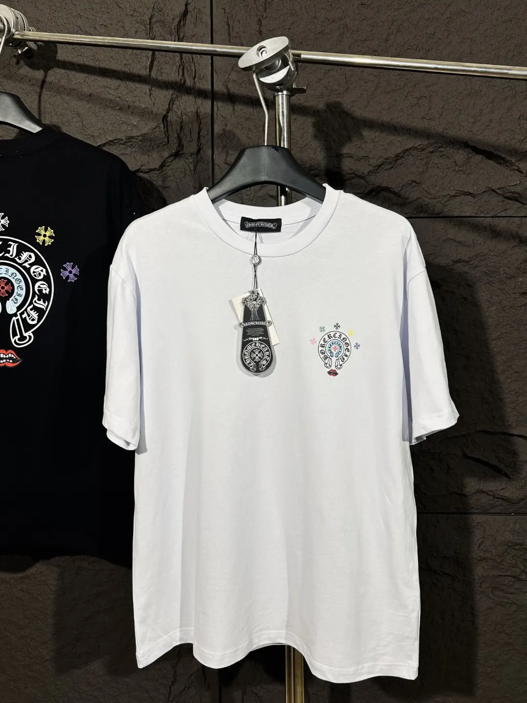 Horseshoe Logo Graphic T-Shirt D4815814 — view 2