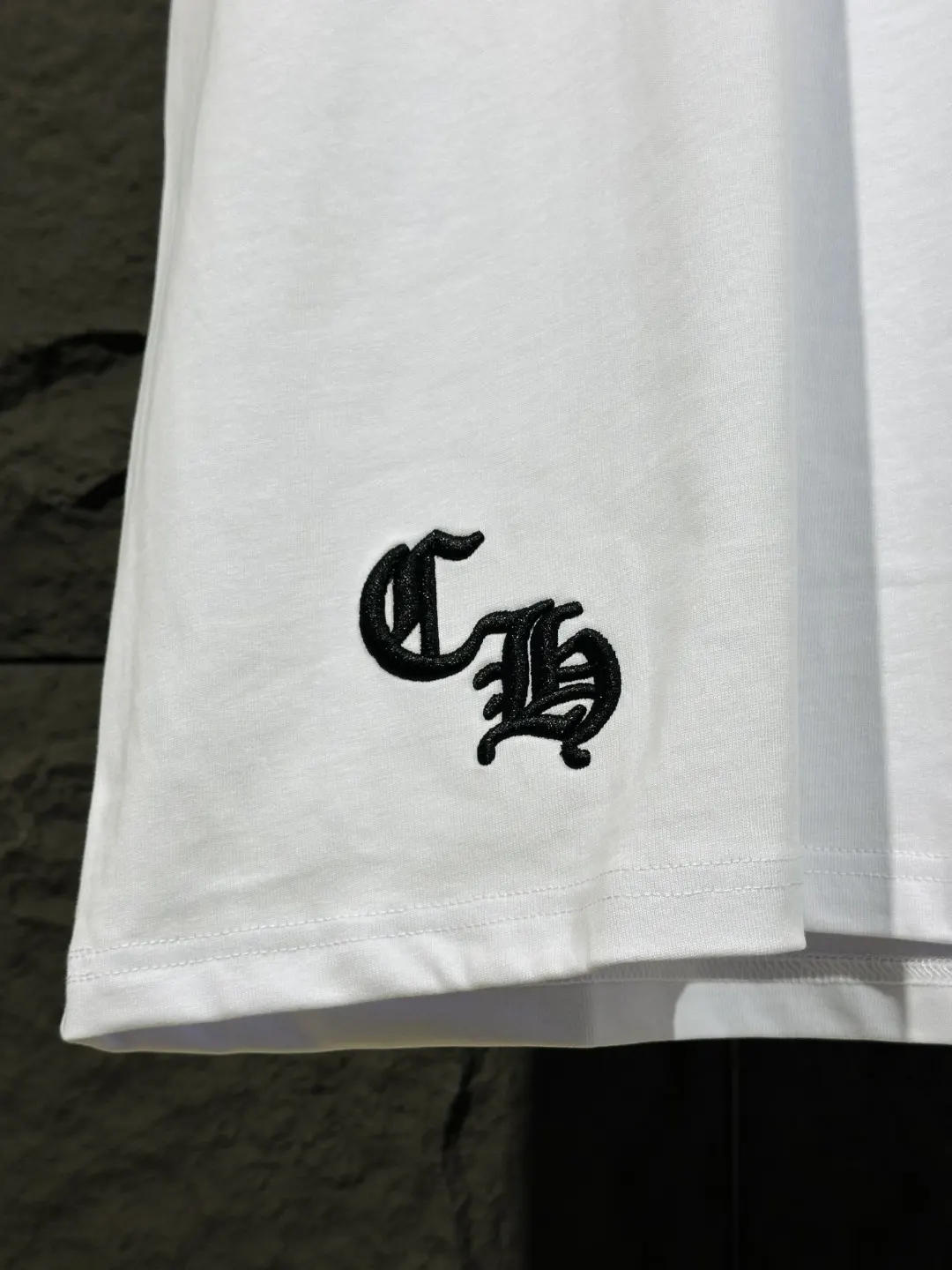 Cross Patch Embroidered Cotton T-Shirt D6015750 — view 13