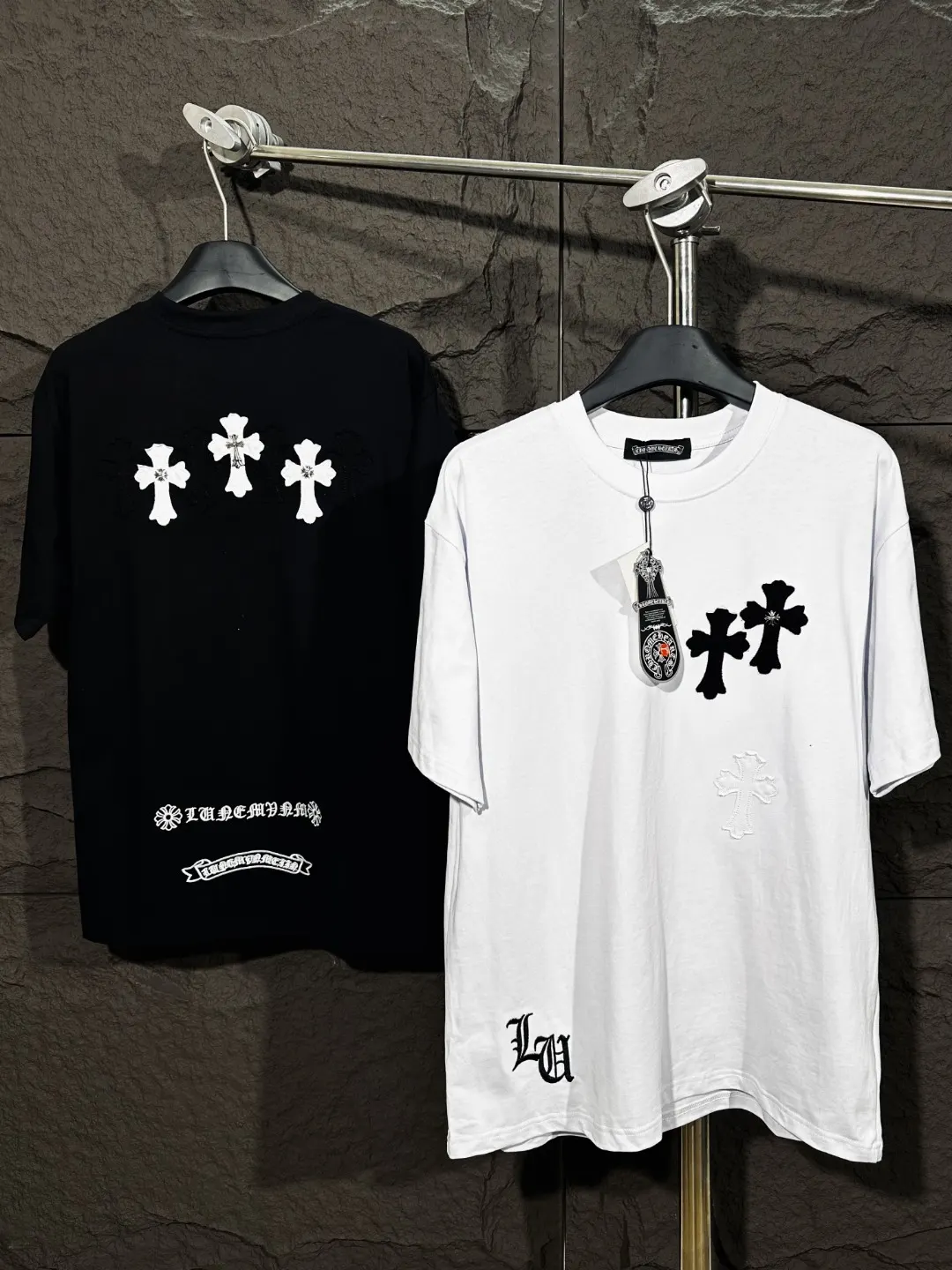 Cross Patch Embroidered Cotton T-Shirt D6015749