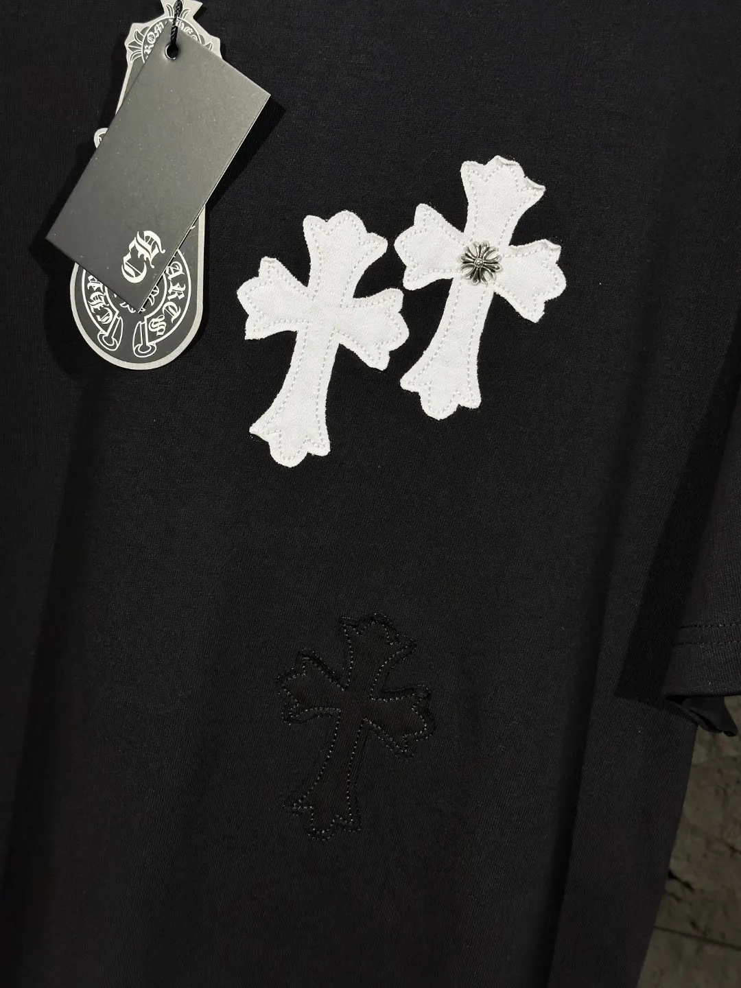 Cross Patch Embroidered Cotton T-Shirt D6015749 — view 13