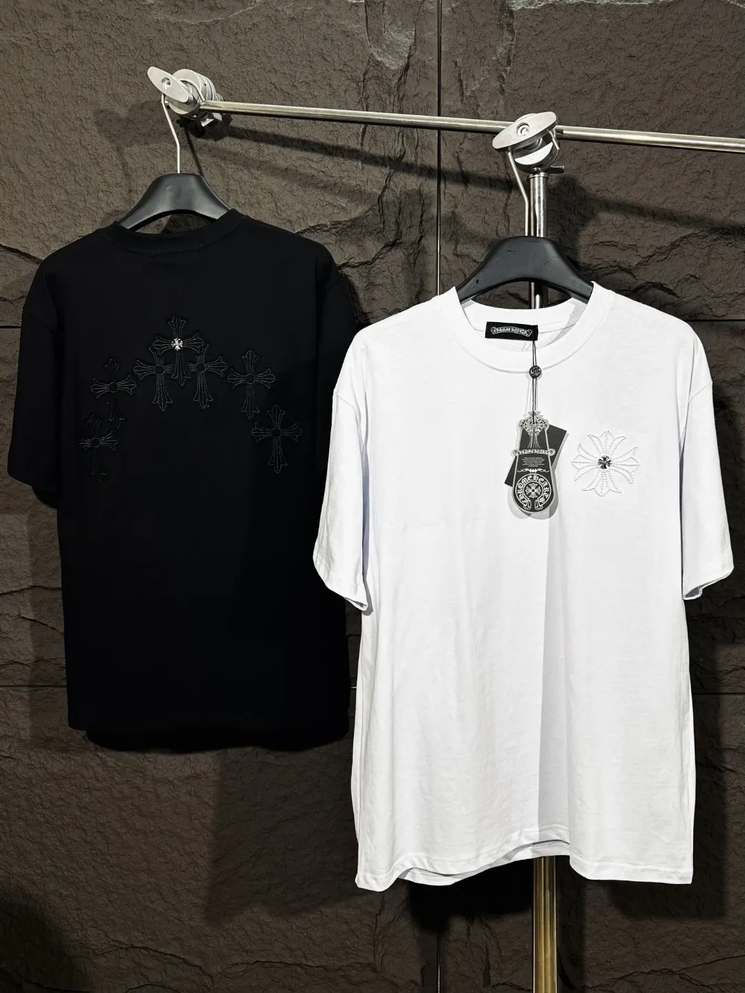 Embroidered Cross Cotton T-Shirt D6015748