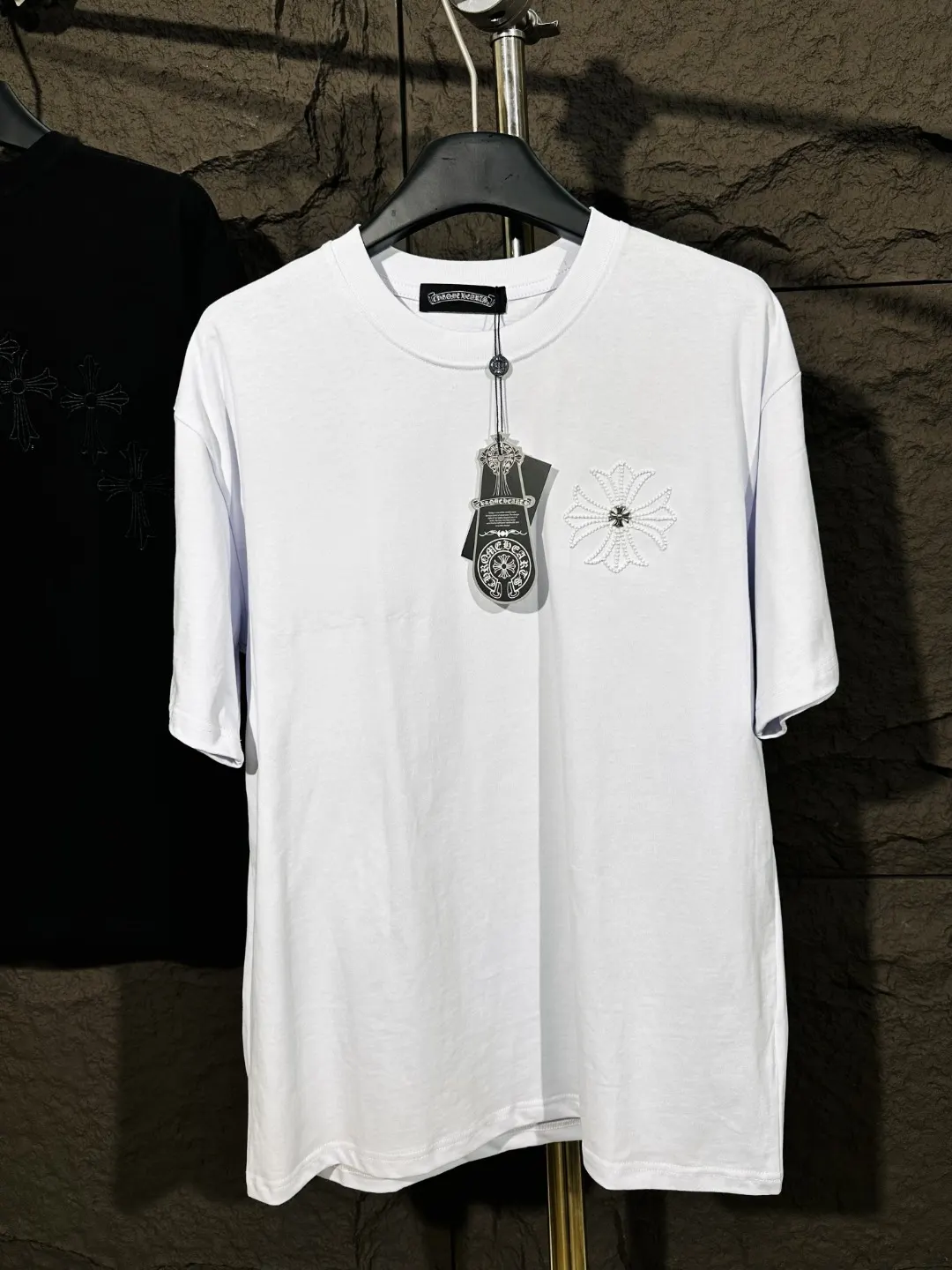 Embroidered Cross Cotton T-Shirt D6015748 — view 2