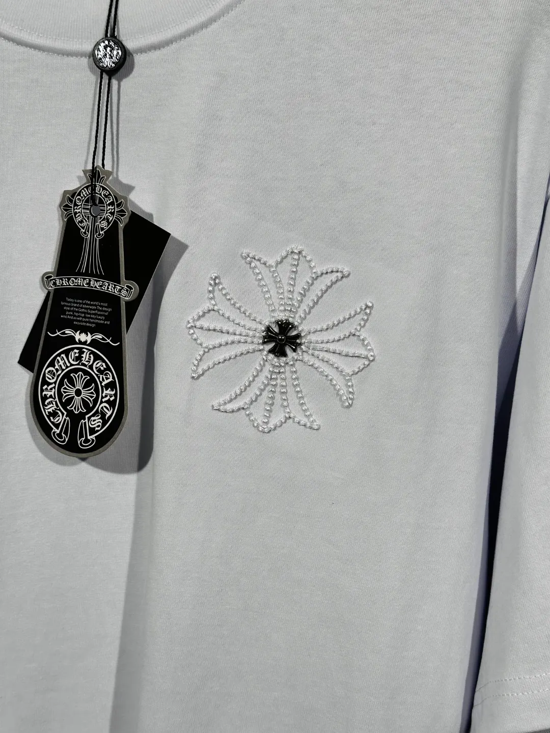 Embroidered Cross Cotton T-Shirt D6015748 — view 3