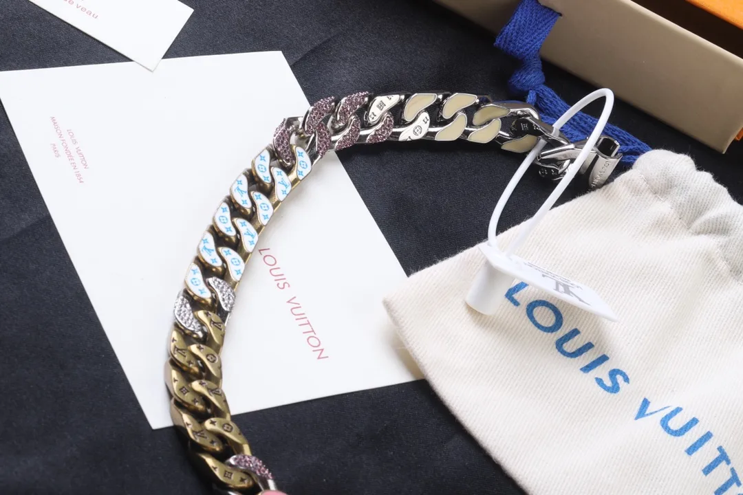 Monogram Chain Links Necklace (Titanium Steel) D21017174 — view 4