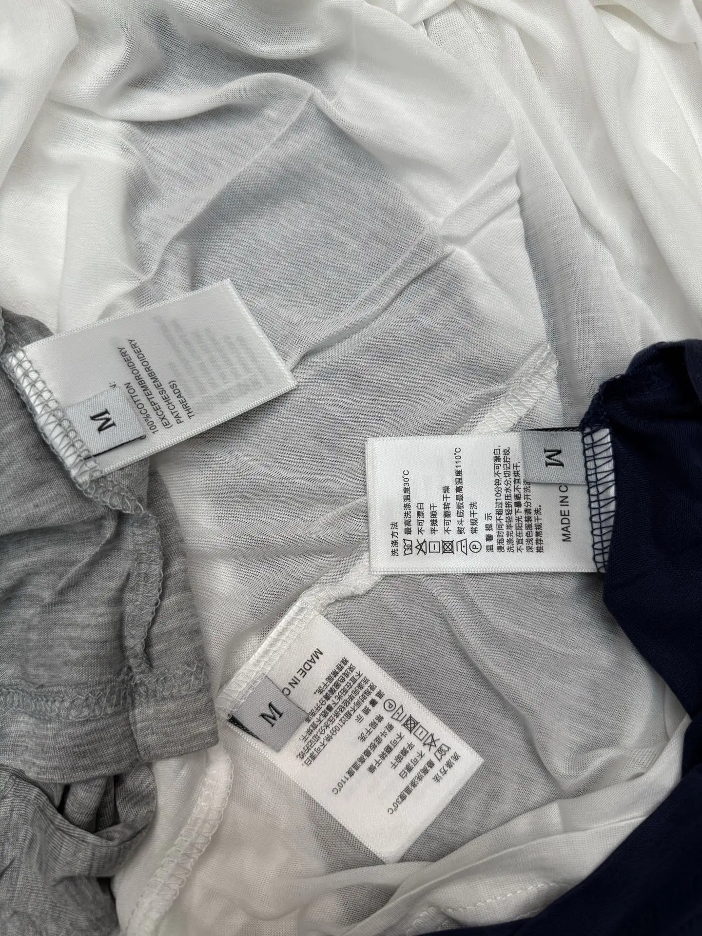 Logo-Patch Long-Sleeve Polo Shirt D6916117 — view 4