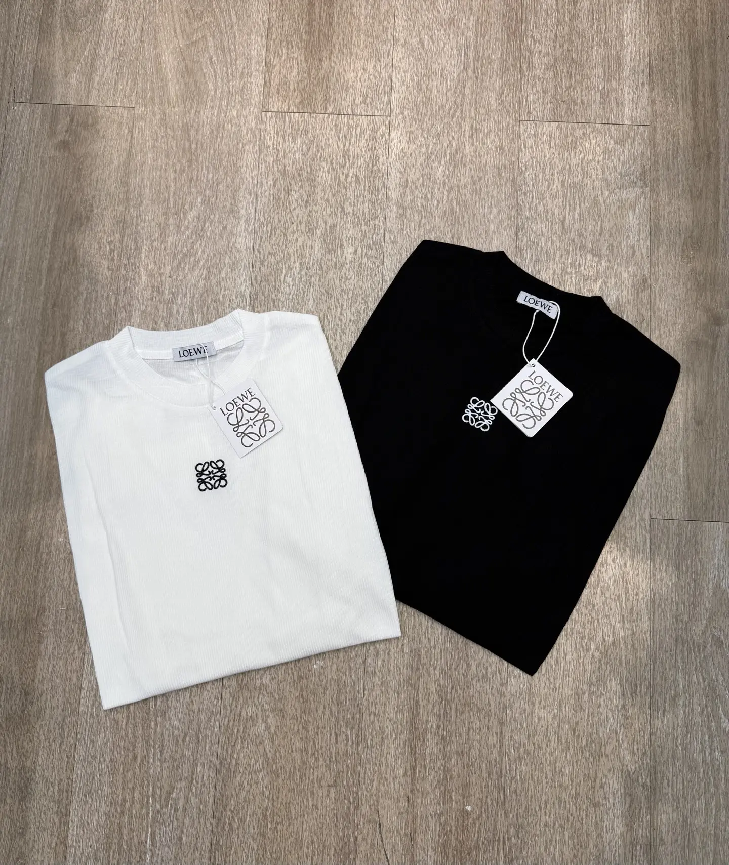 Anagram Embroidered Tencel-Cashmere Long-Sleeve T-Shirt D5916047 — view 2