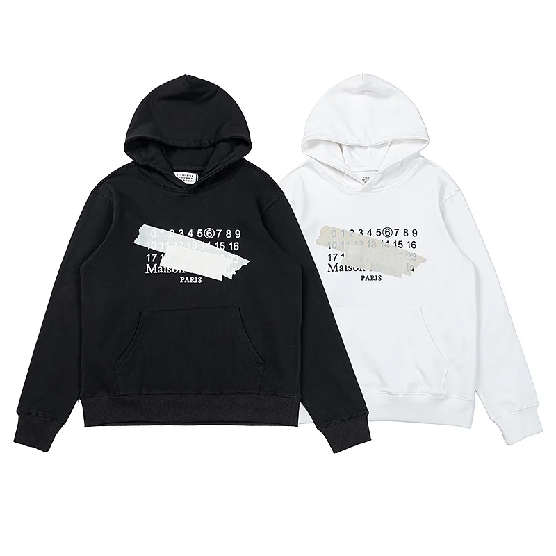 Tape Logo Graphic Hoodie D9015973