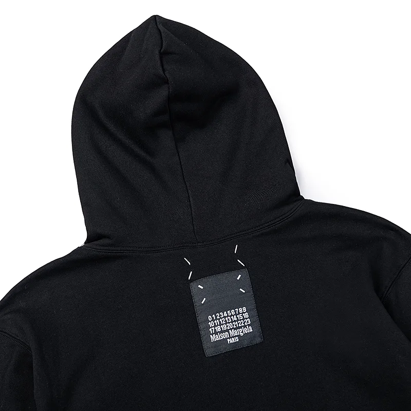 Tape Logo Graphic Hoodie D9015973 — view 4