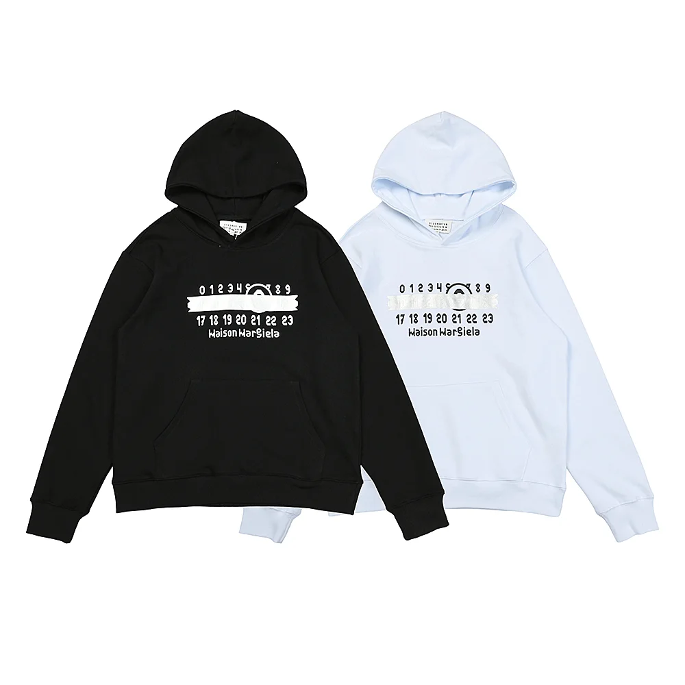 Logo Tape Graphic Hoodie D9015968