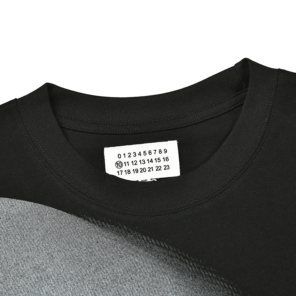MM6 Maison Margiela Graphic Print T-Shirt D4816025 — view 6