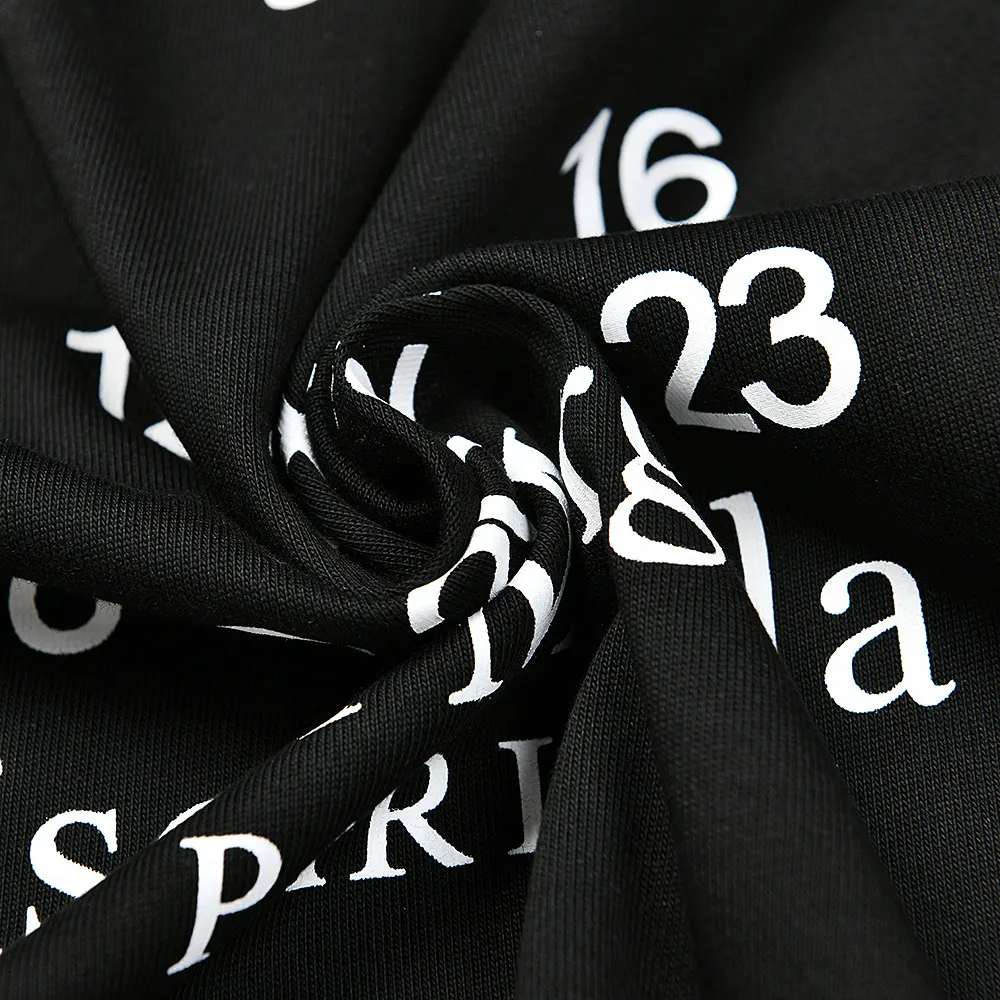 Maison Margiela Numeric Logo Long-Sleeve T-Shirt D7015958 — view 7