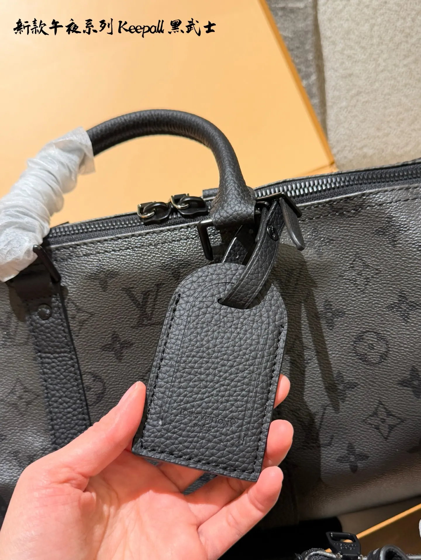 LV Keepall 35 & 25 Monogram Travel Bags D42011055 — view 4