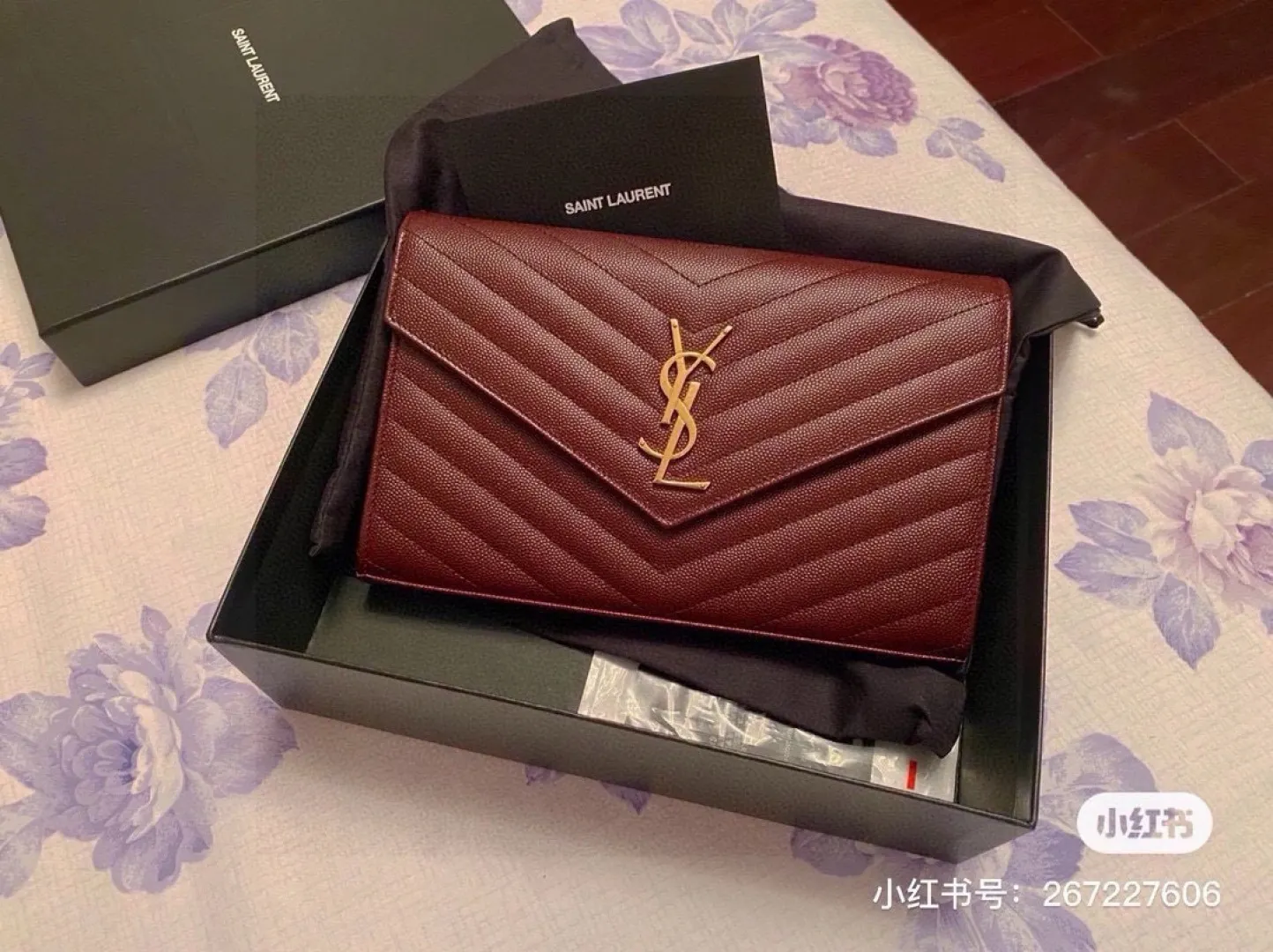 Saint Laurent WOC Quilted Caviar Leather Shoulder Bag D22511060 — view 7