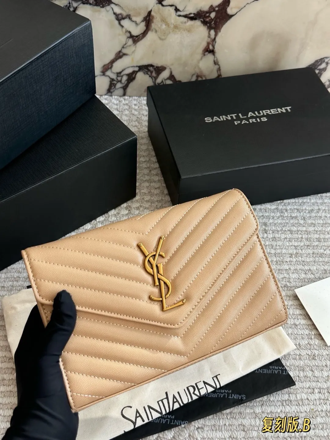 YSL WOC Caviar Leather Chain Wallet D31011023 — view 3