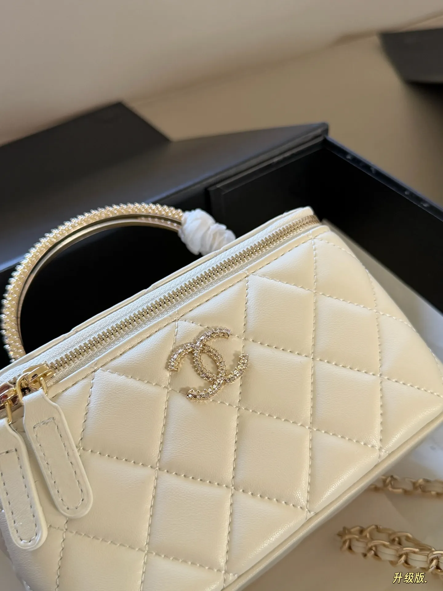 Chanel Quilted Vanity Case with Crystal Handle D31011070 — view 3