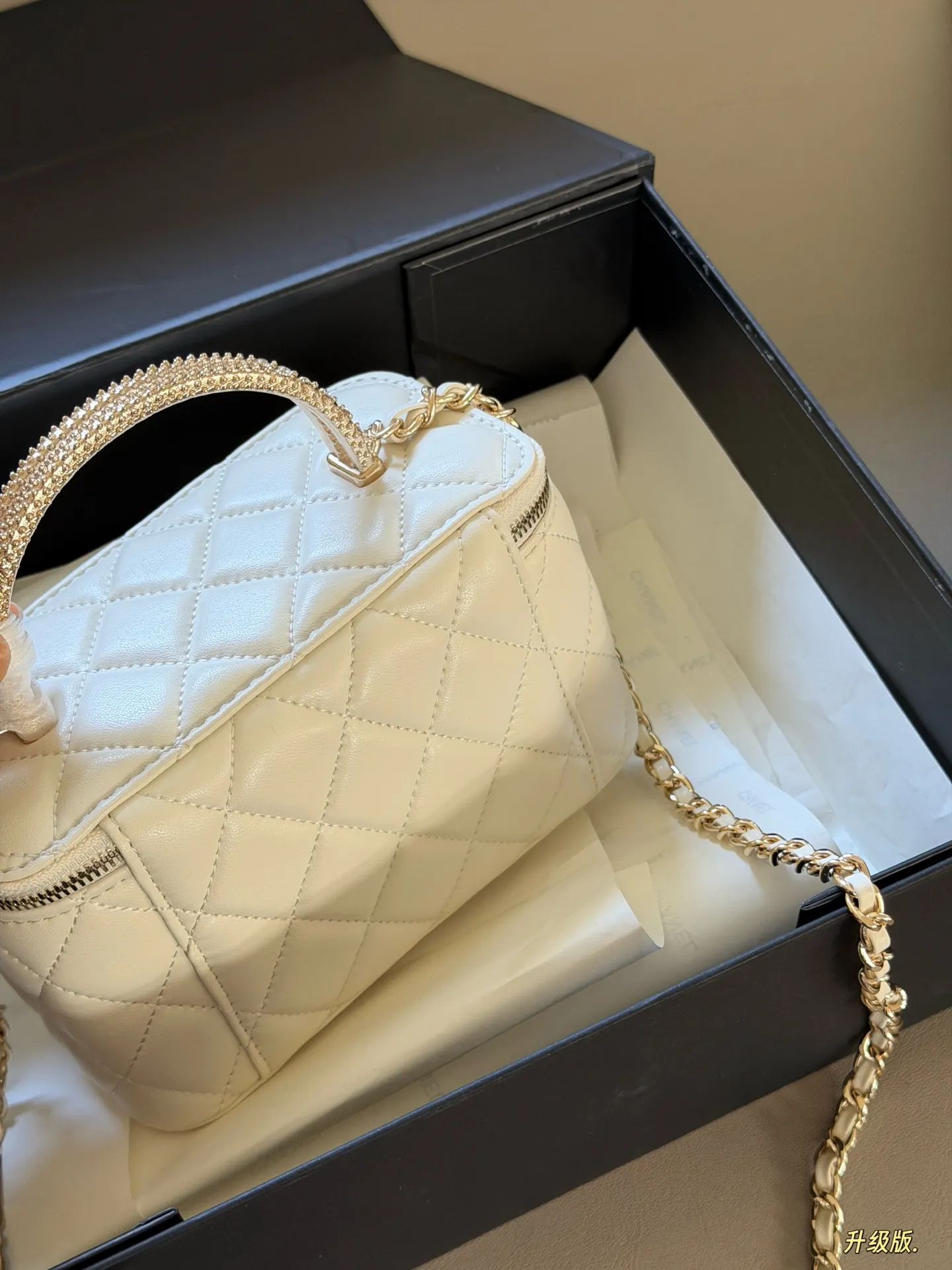 Chanel Quilted Vanity Case with Crystal Handle D31011070 — view 7