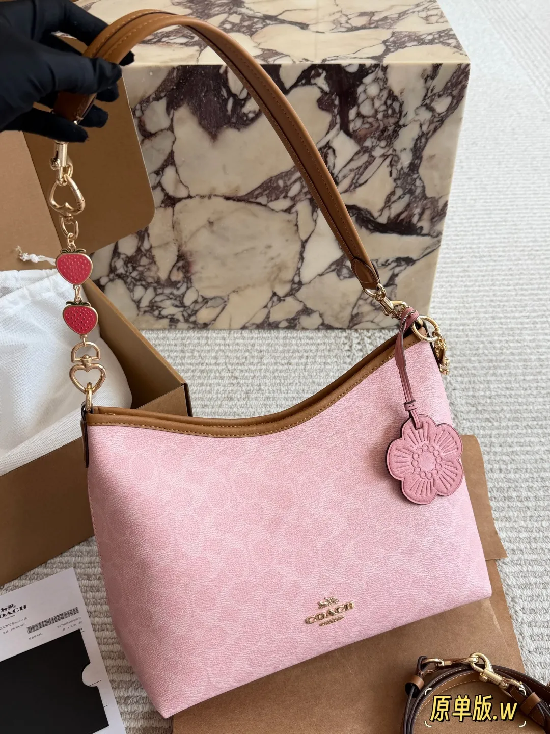 Coach Signature Canvas Hobo Bag in Pink D36511072
