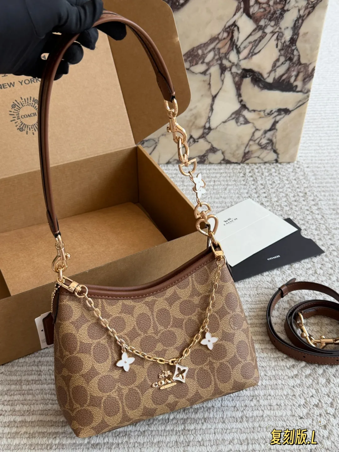 Coach Mini Hobo Bag D28511084 — view 3