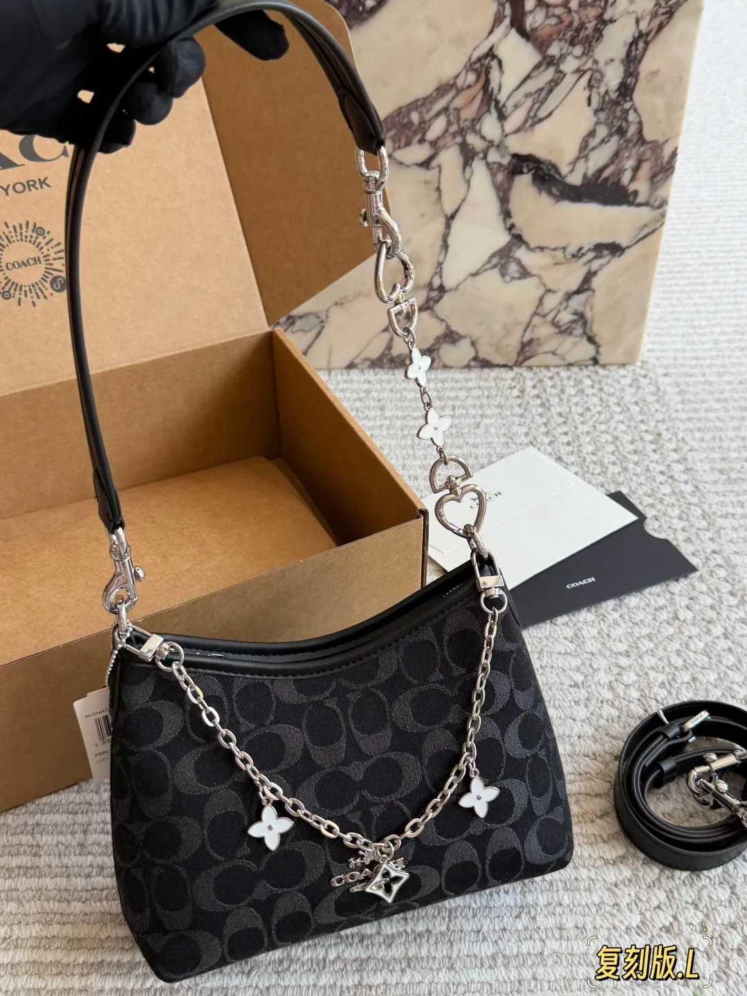 Coach Mini Hobo Bag D28511084 — view 4
