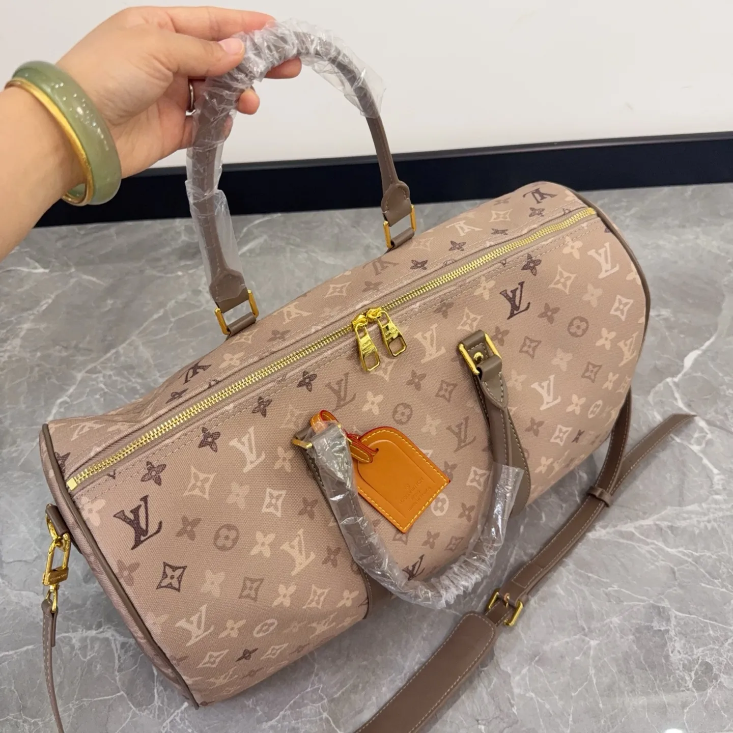 LV Monogram Travel Bag D28511093 — view 8