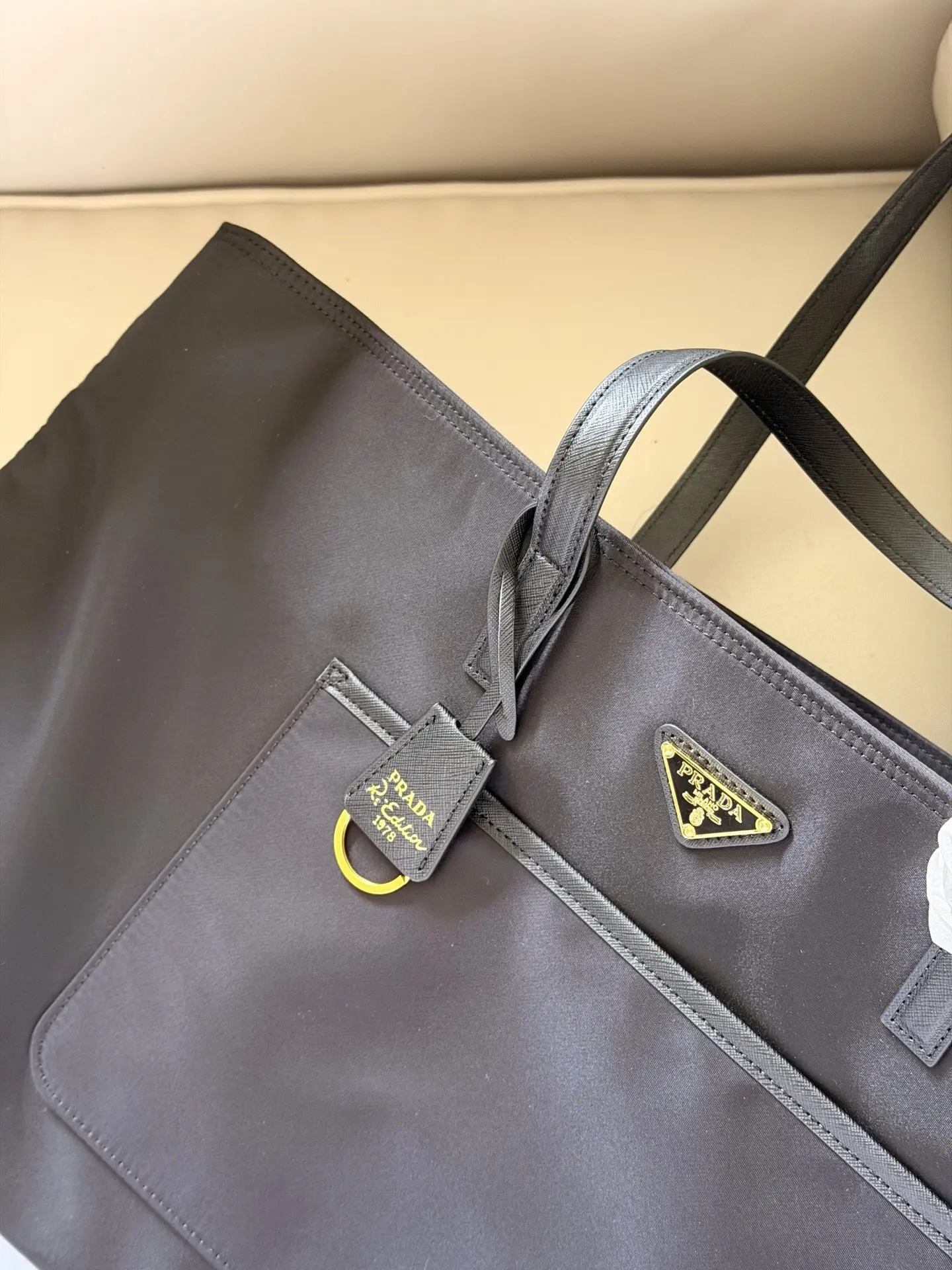Prada Classic Nylon Tote Bag D32011099 — view 3