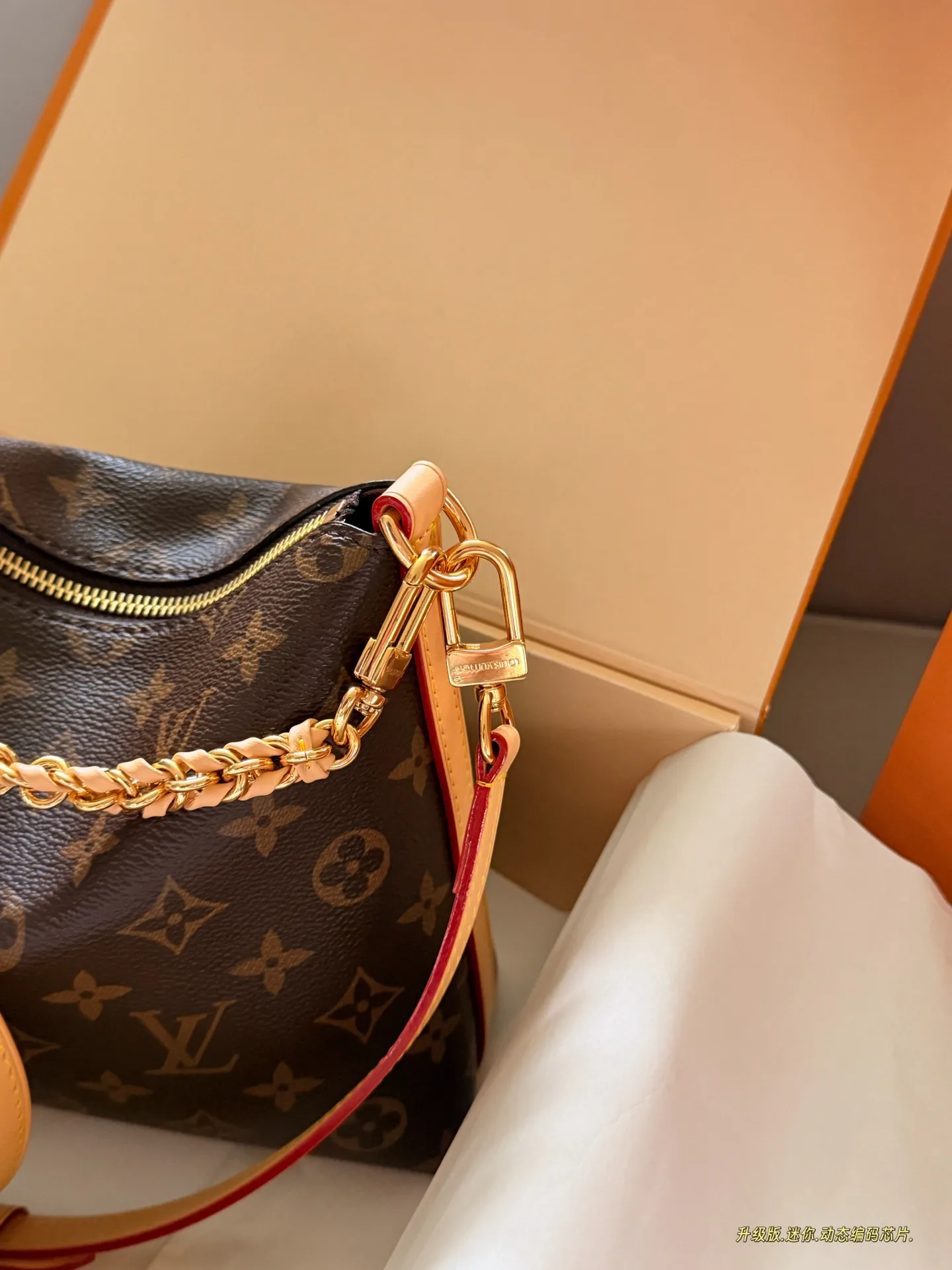 LV Mini Multipass Monogram Tote Bag D32011103 — view 3