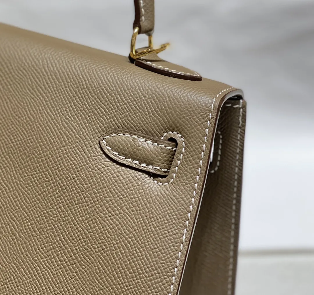 Hermès Kelly Epsom Leather Top-Handle Bag D38011121 — view 6
