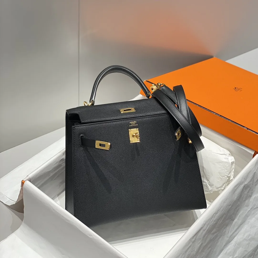 Hermès Kelly Epsom Leather Top-Handle Bag D10011123 — view 4